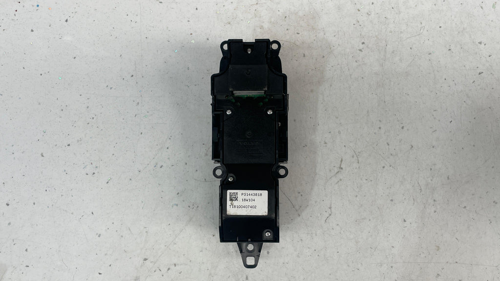 P31443818  VOLVO XC60 START STOP BUTTON DRIVE MODE PARKING SWITCH