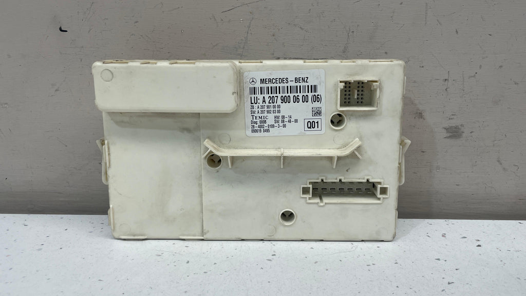 A2079000600 MERCEDES W212 REAR WINDOW CONTROL MODULE UNIT ECU