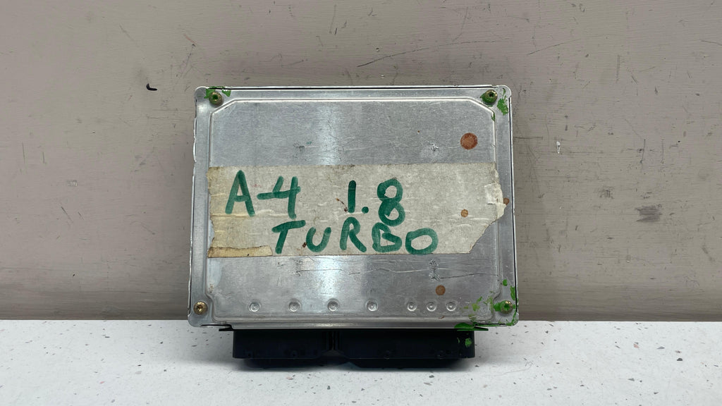 8E0909518M AUDI A4 ENGINE CONTROL UNIT ECU