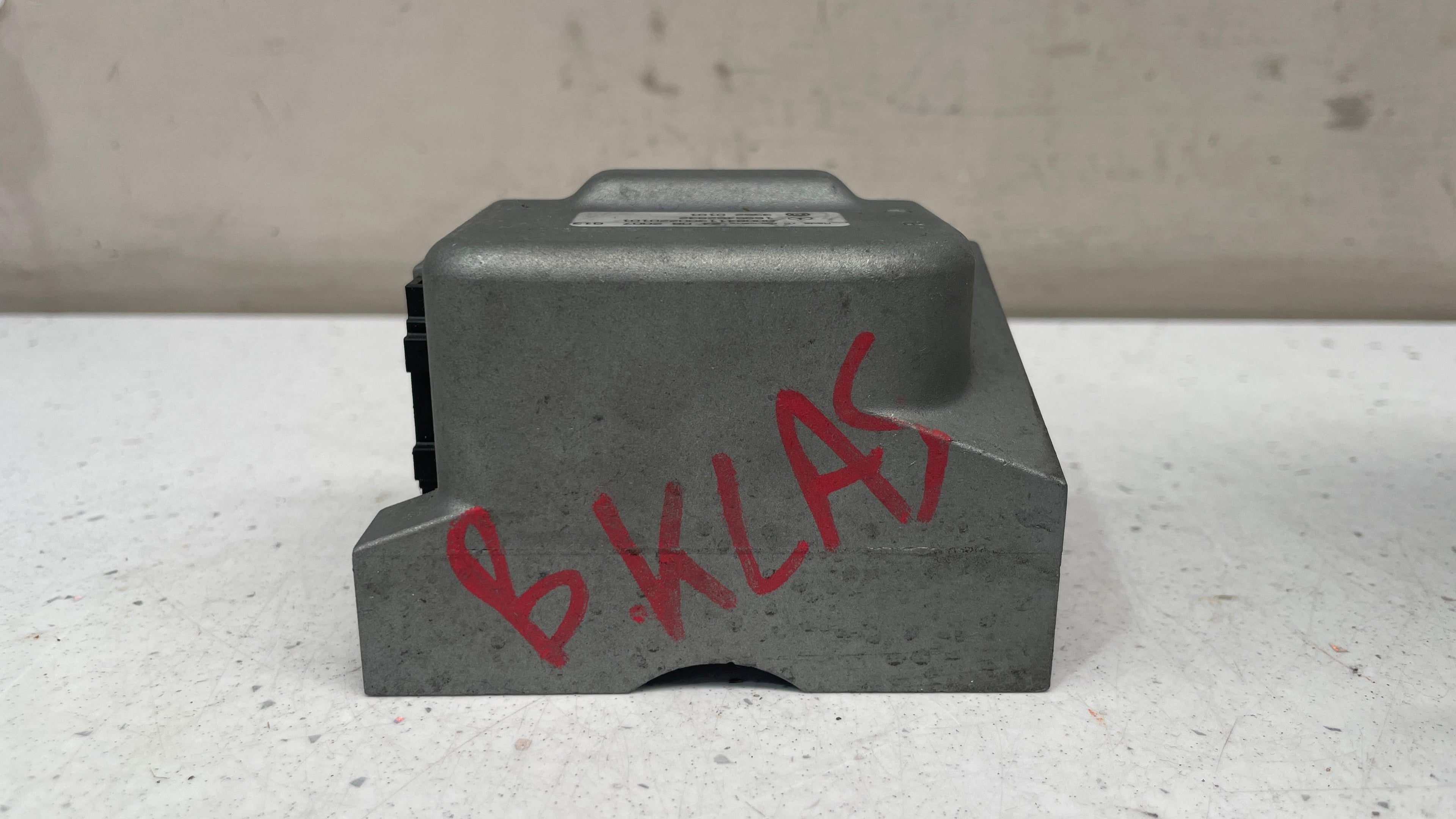 1695452932 MERCEDES W169 IMMOBILIZER CONTROL UNIT LOCK
