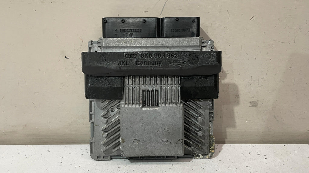 8R0907559G AUDI Q5 ENGINE CONTROL UNIT ECU
