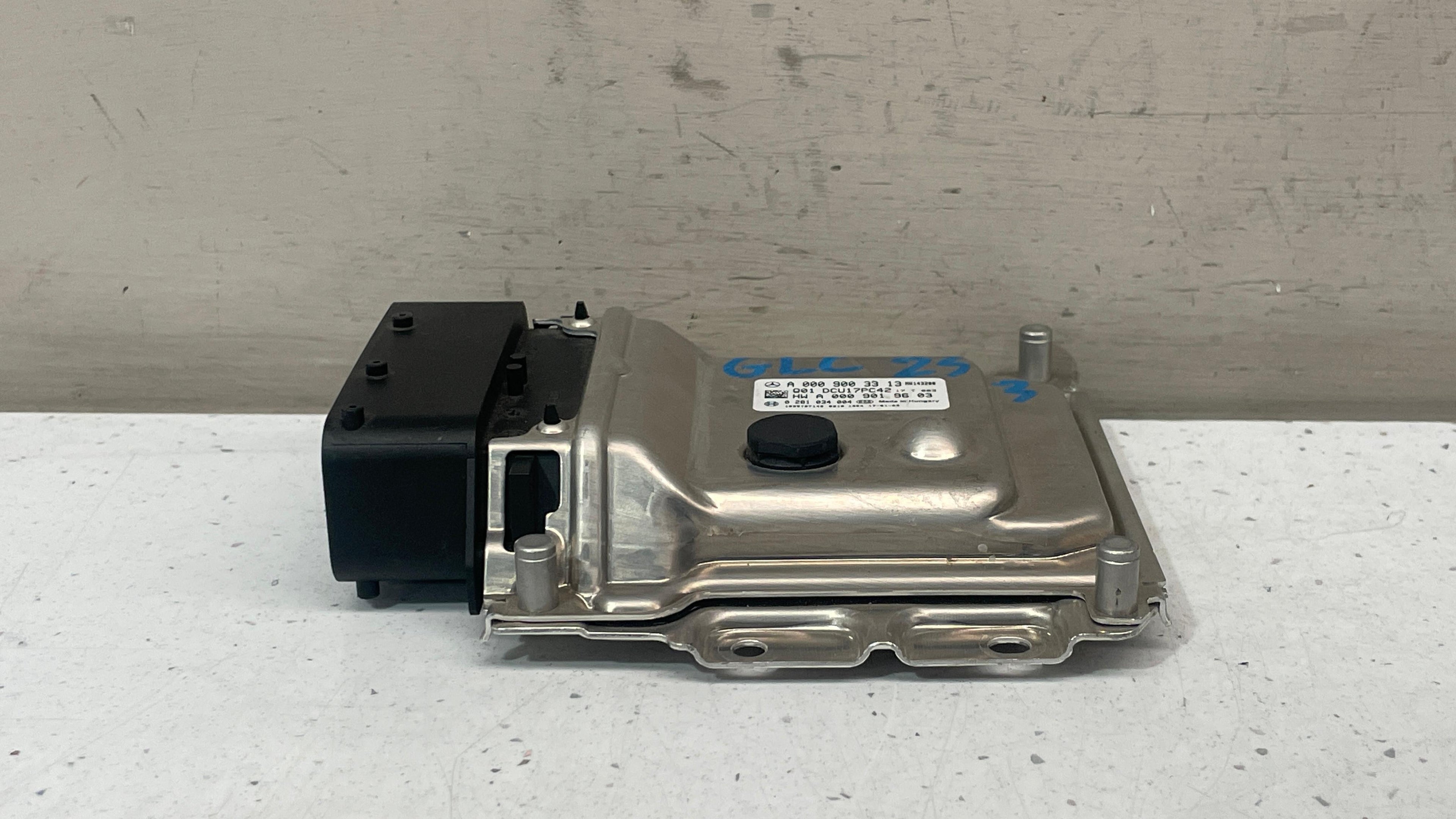 A0009003313  MERCEDES EXHAUST CONTROL MODULE UNIT