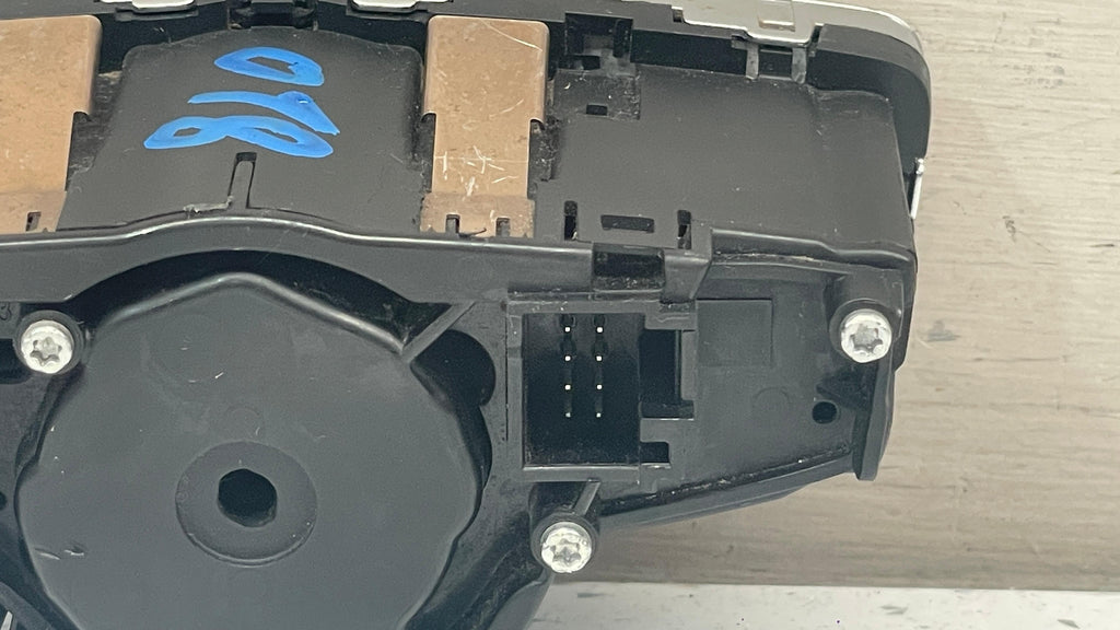 A2229055508 MERCEDES W213 HEADLIGHT SWITCH CONTROL