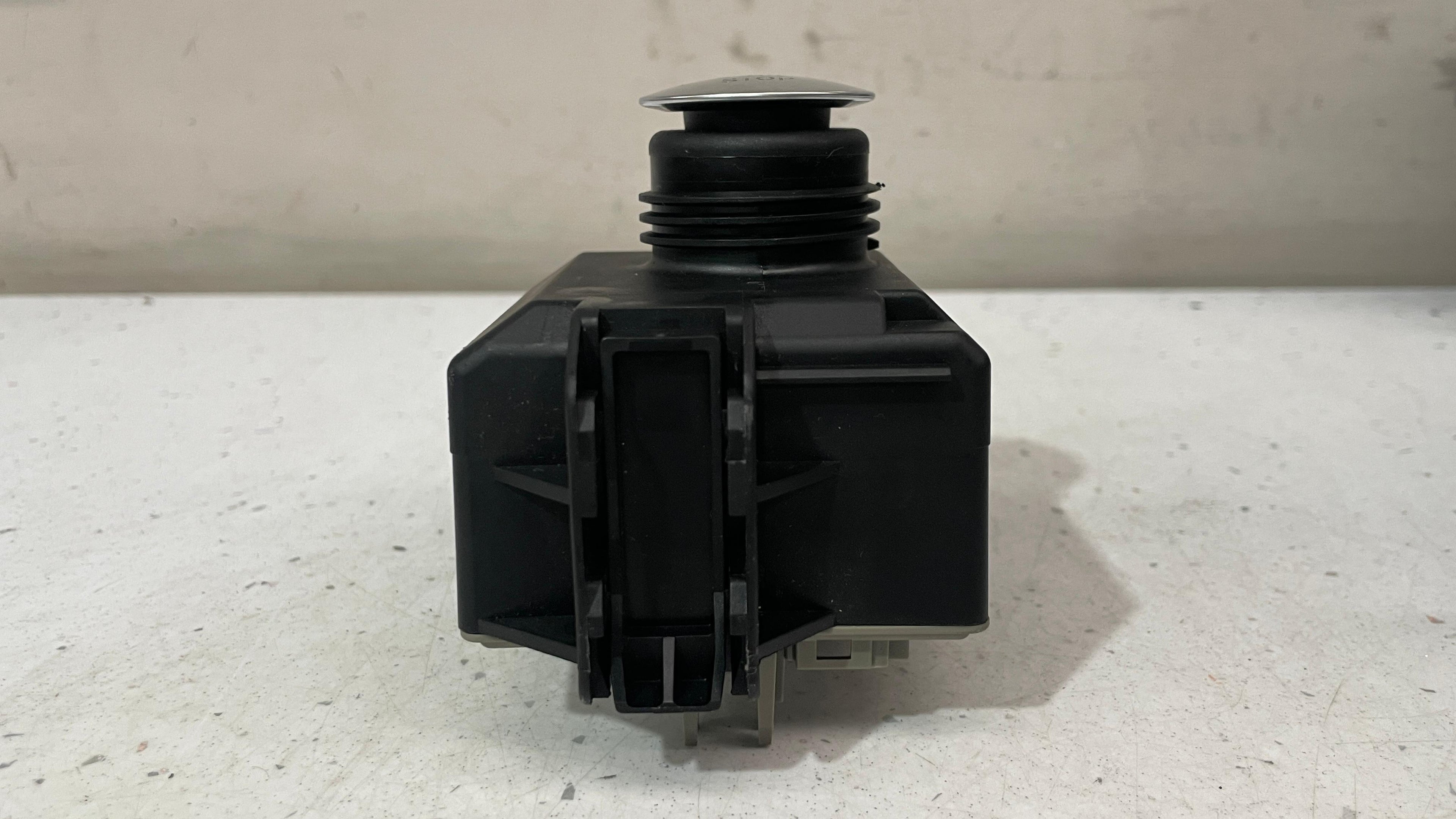 A2129056601 MERCEDES W212 IGNITION KEY SWITCH START MODULE