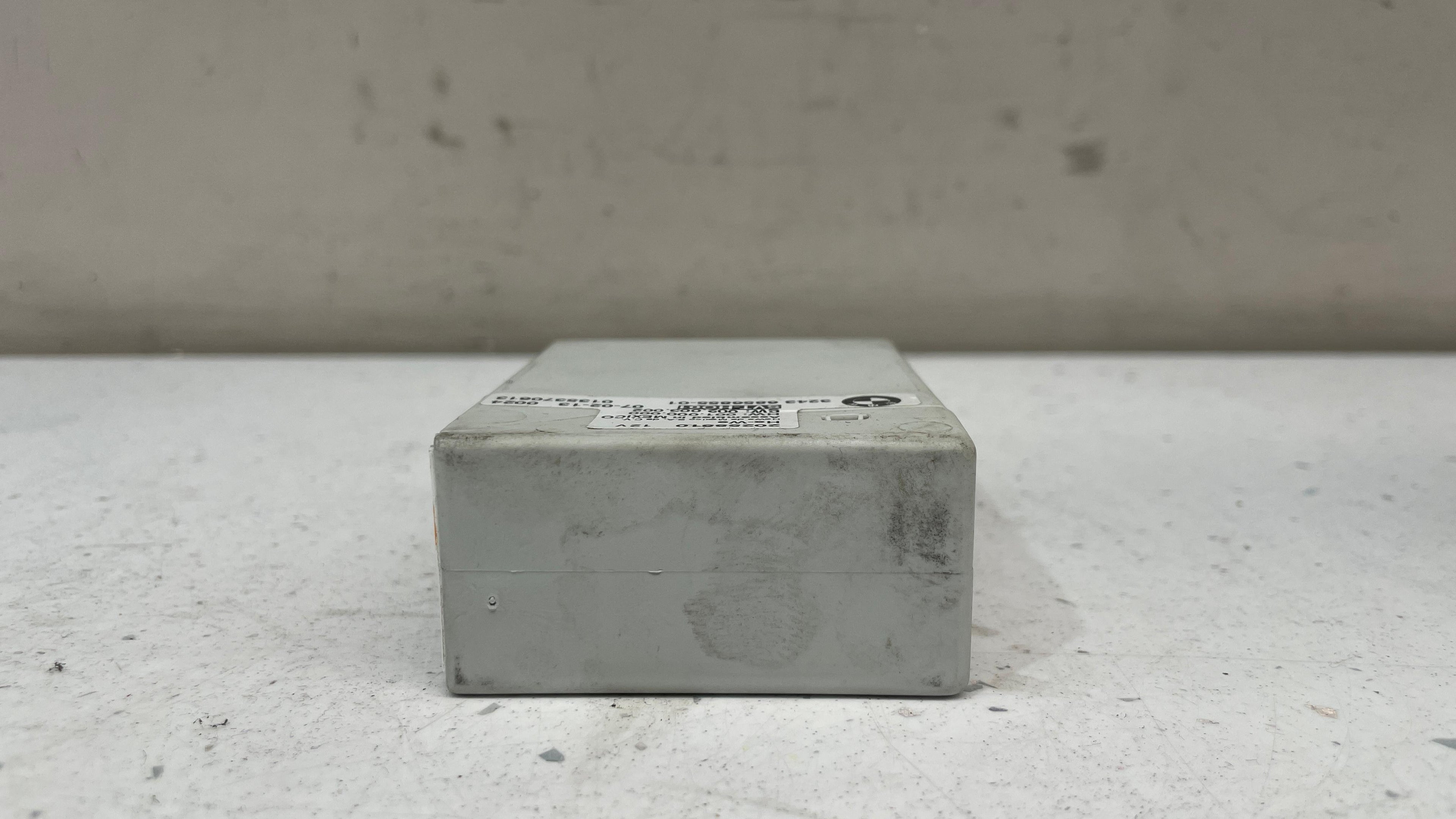 6856855-01 BMW SERIES 7 SERVOTRONIC CONTROL MODULE