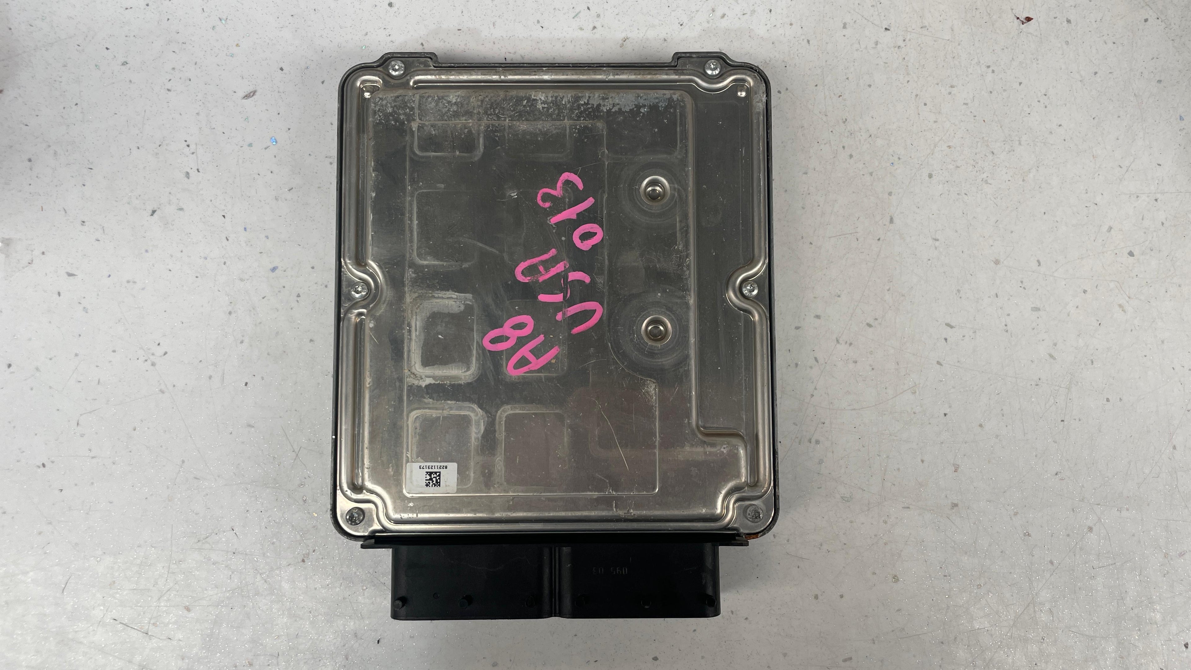 4H0906014J AUDI A8 ENGINE CONTROL UNIT ECU