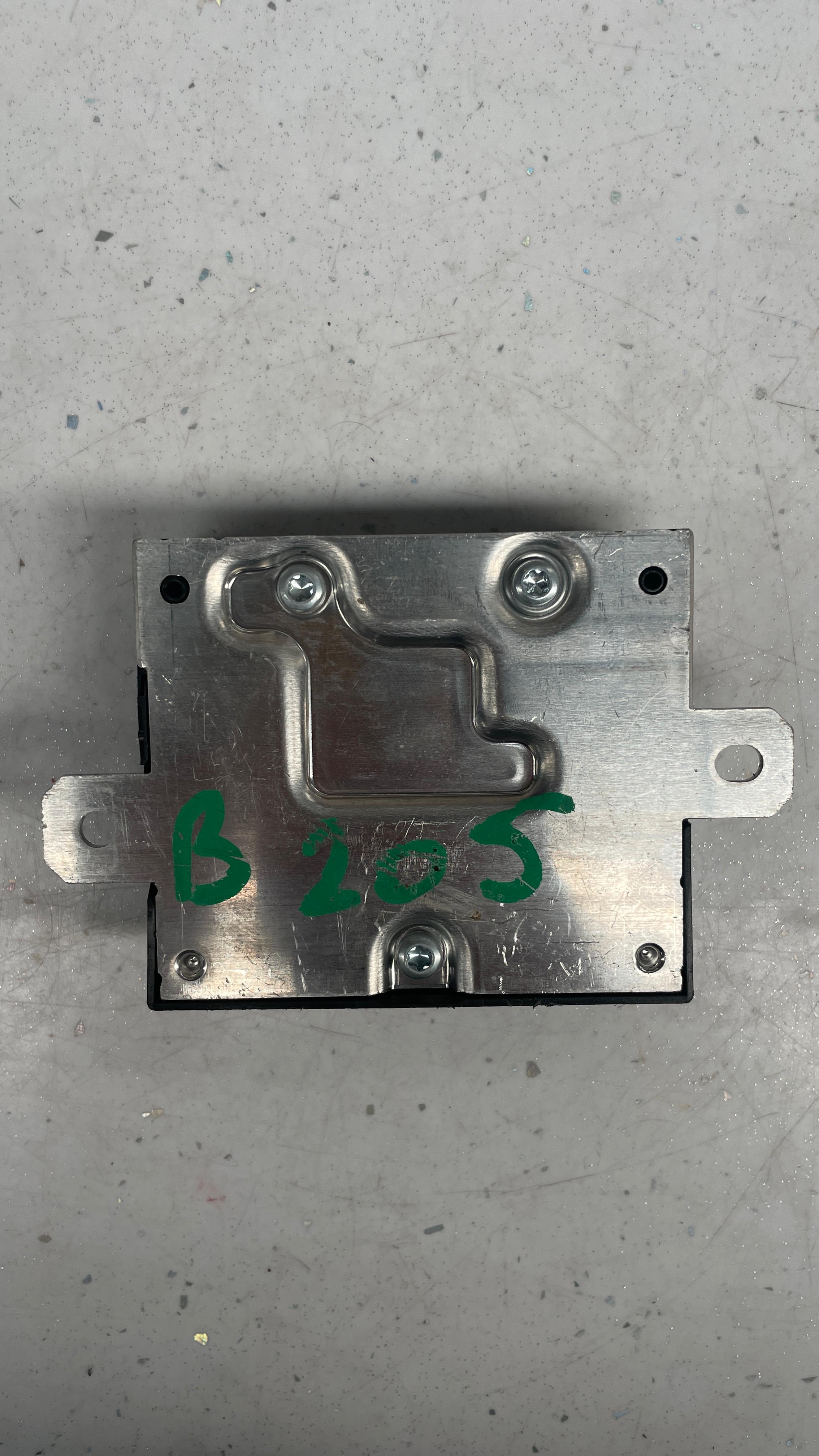 A0009003206  MERCEDES  DIESEL FUEL PUMP CONTROL