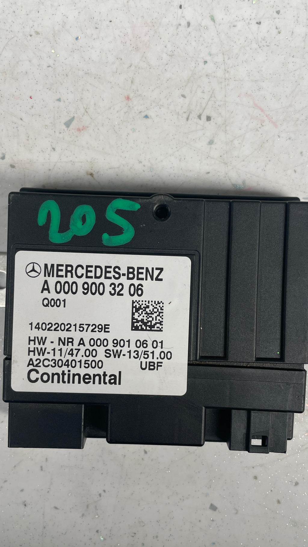 A0009003206  MERCEDES  DIESEL FUEL PUMP CONTROL