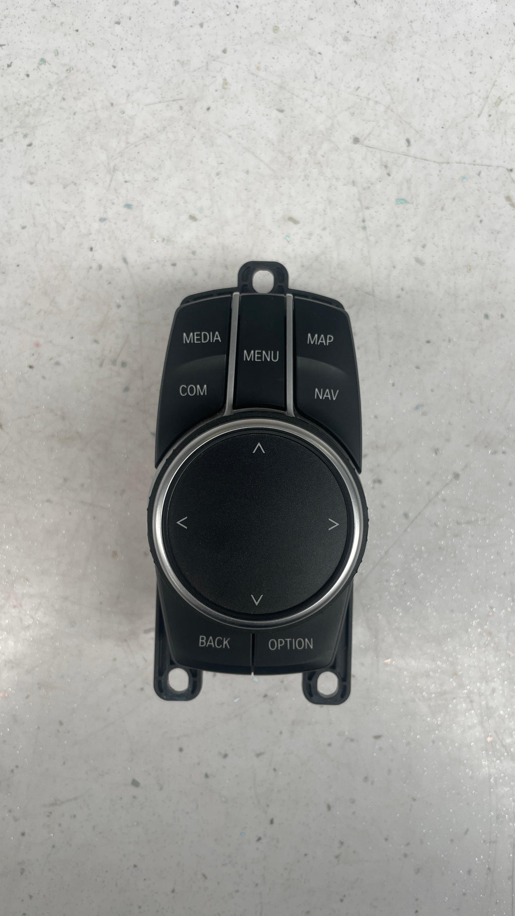 65825A0DC87-01  BMW MEDIA SWITCH CONTROLLER