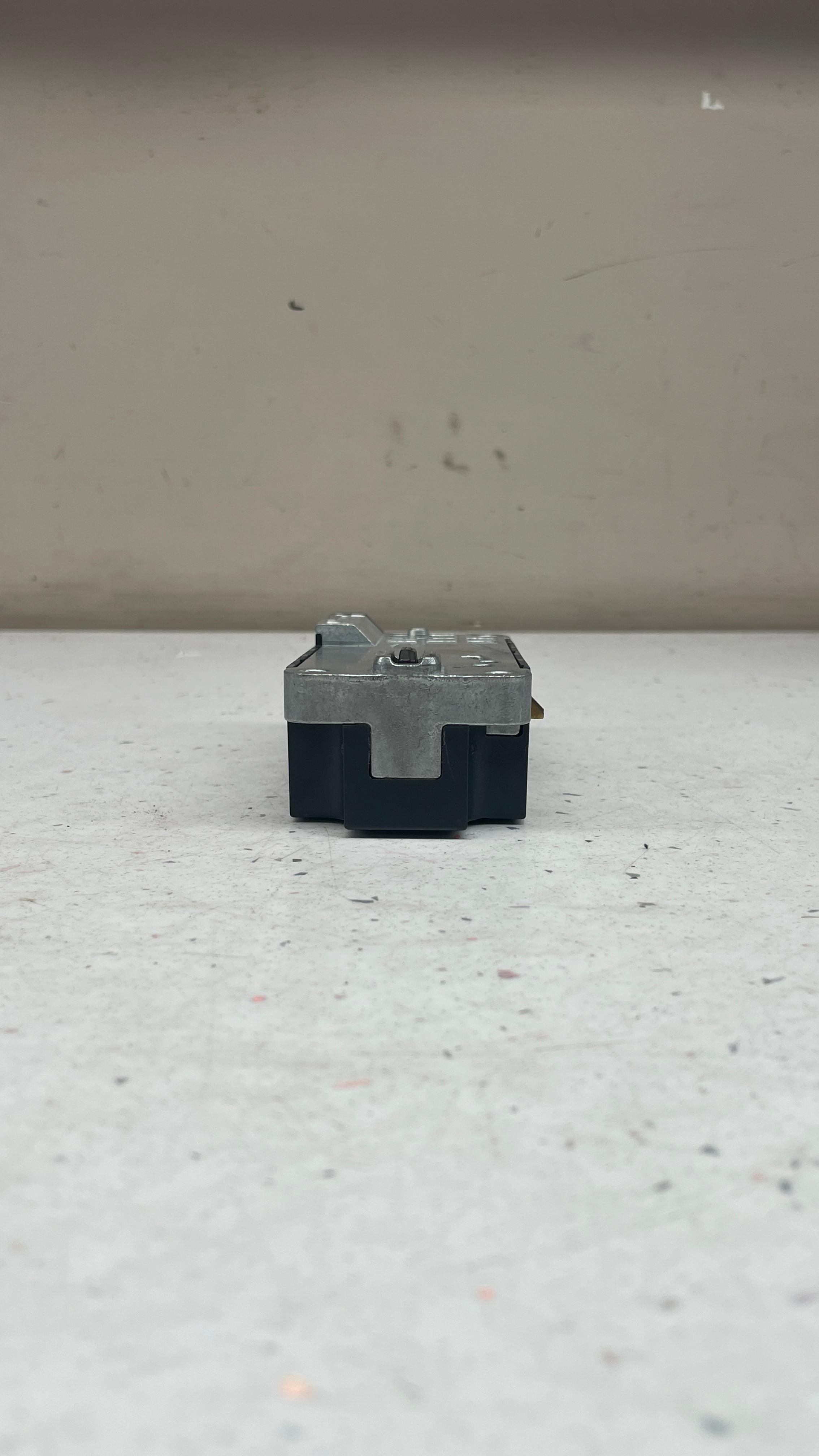 3Q0905861A AUDI CONTROL MODULE