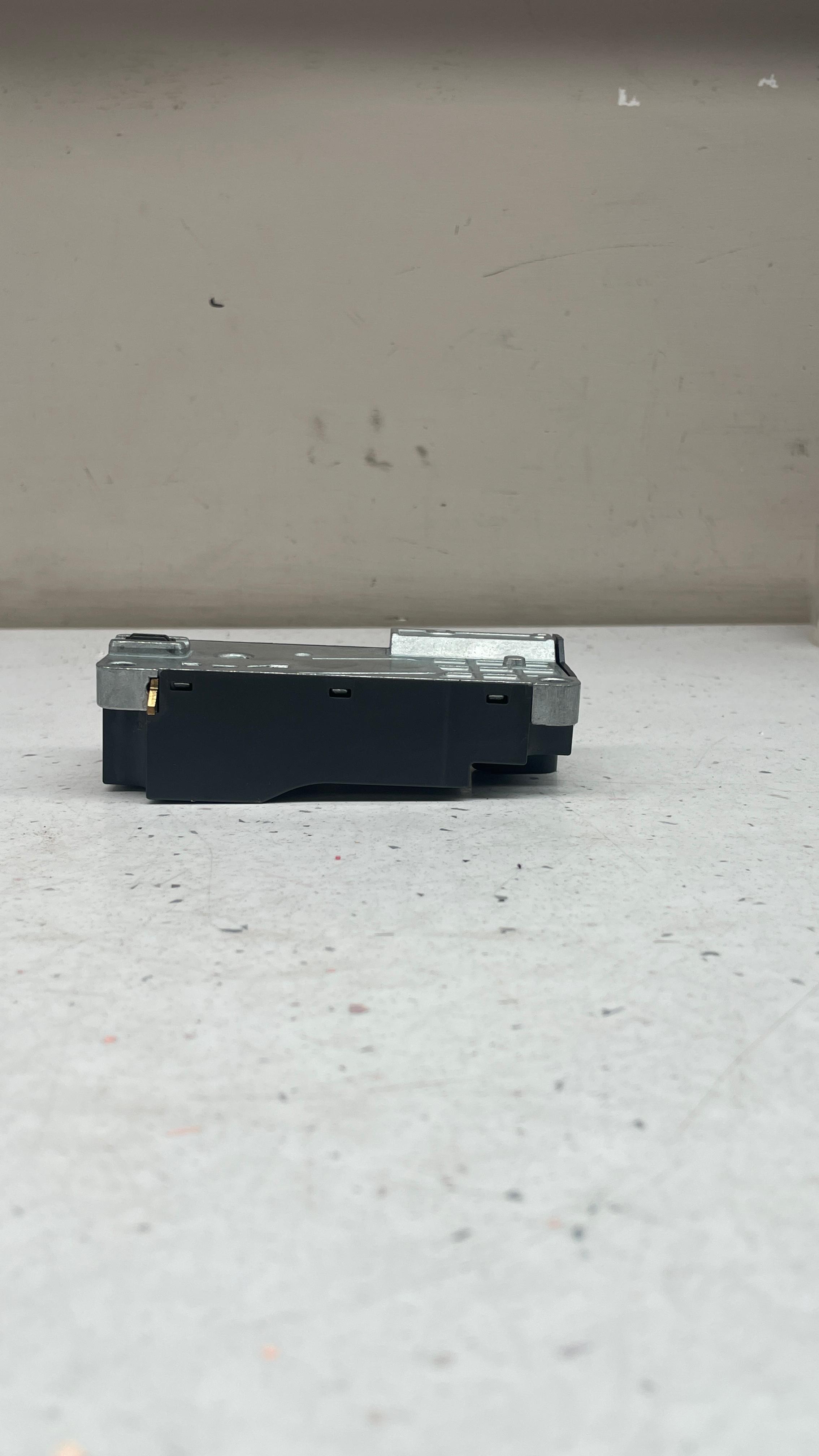3Q0905861A AUDI CONTROL MODULE