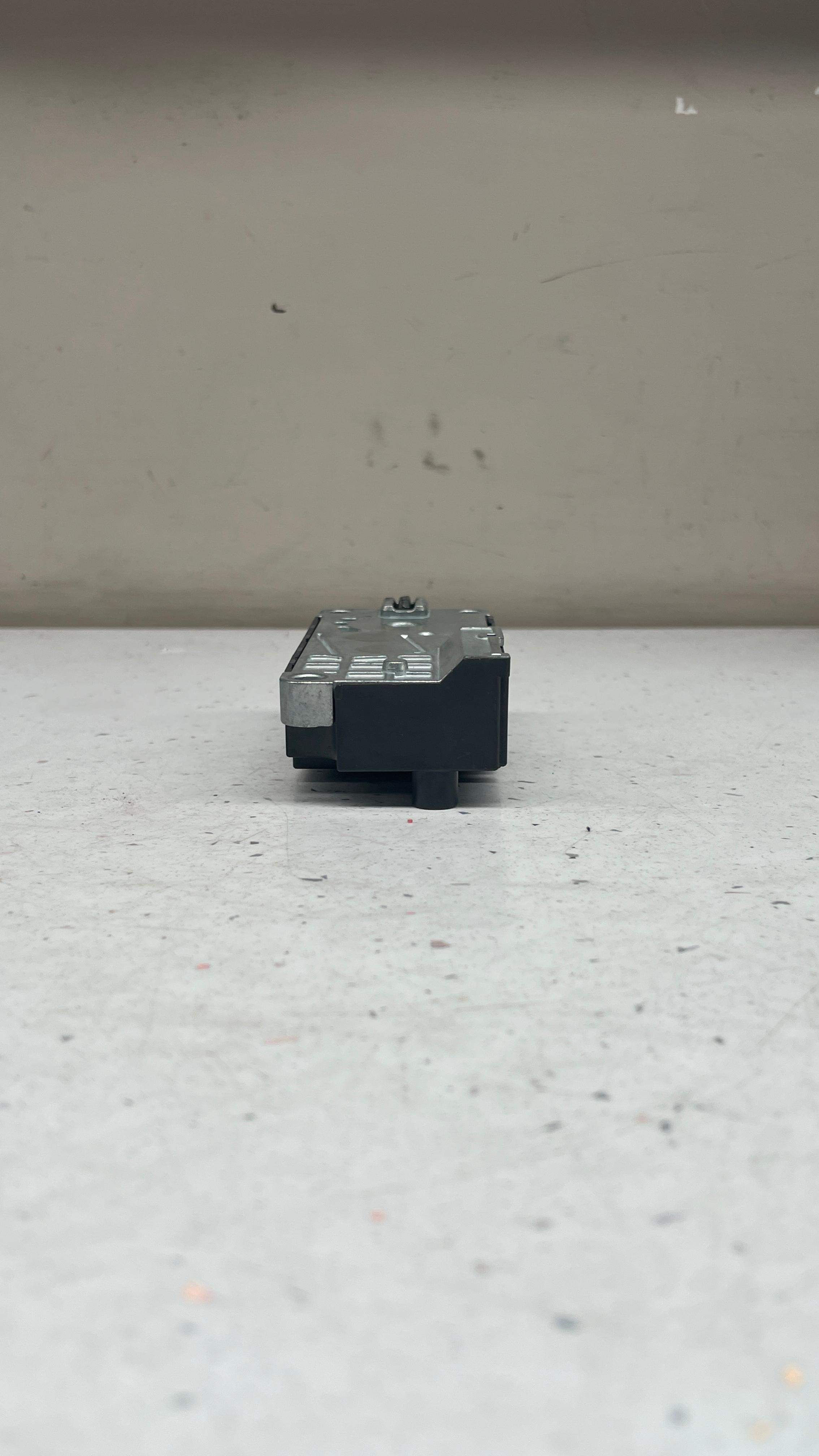 3Q0905861A AUDI CONTROL MODULE