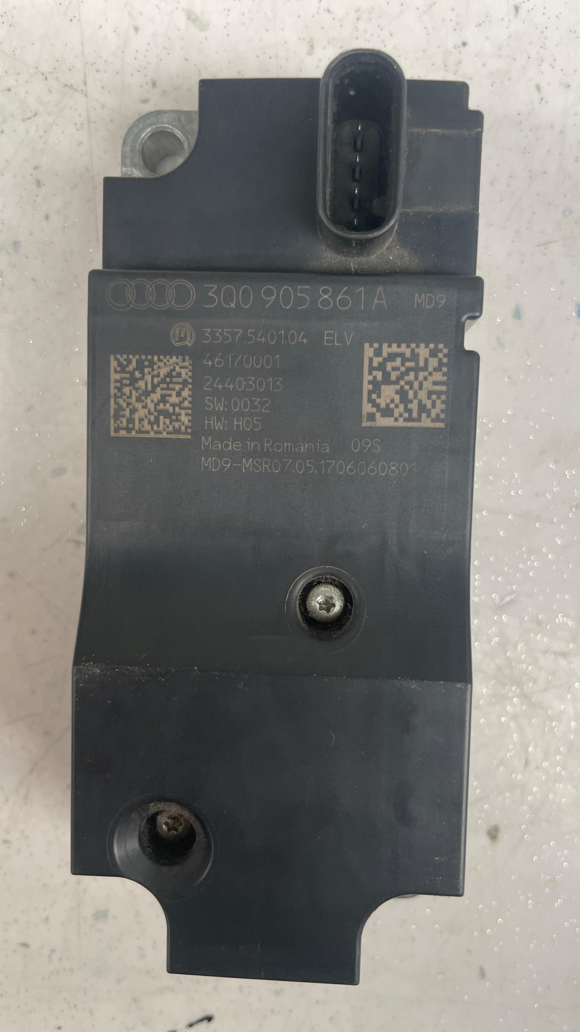 3Q0905861A AUDI CONTROL MODULE