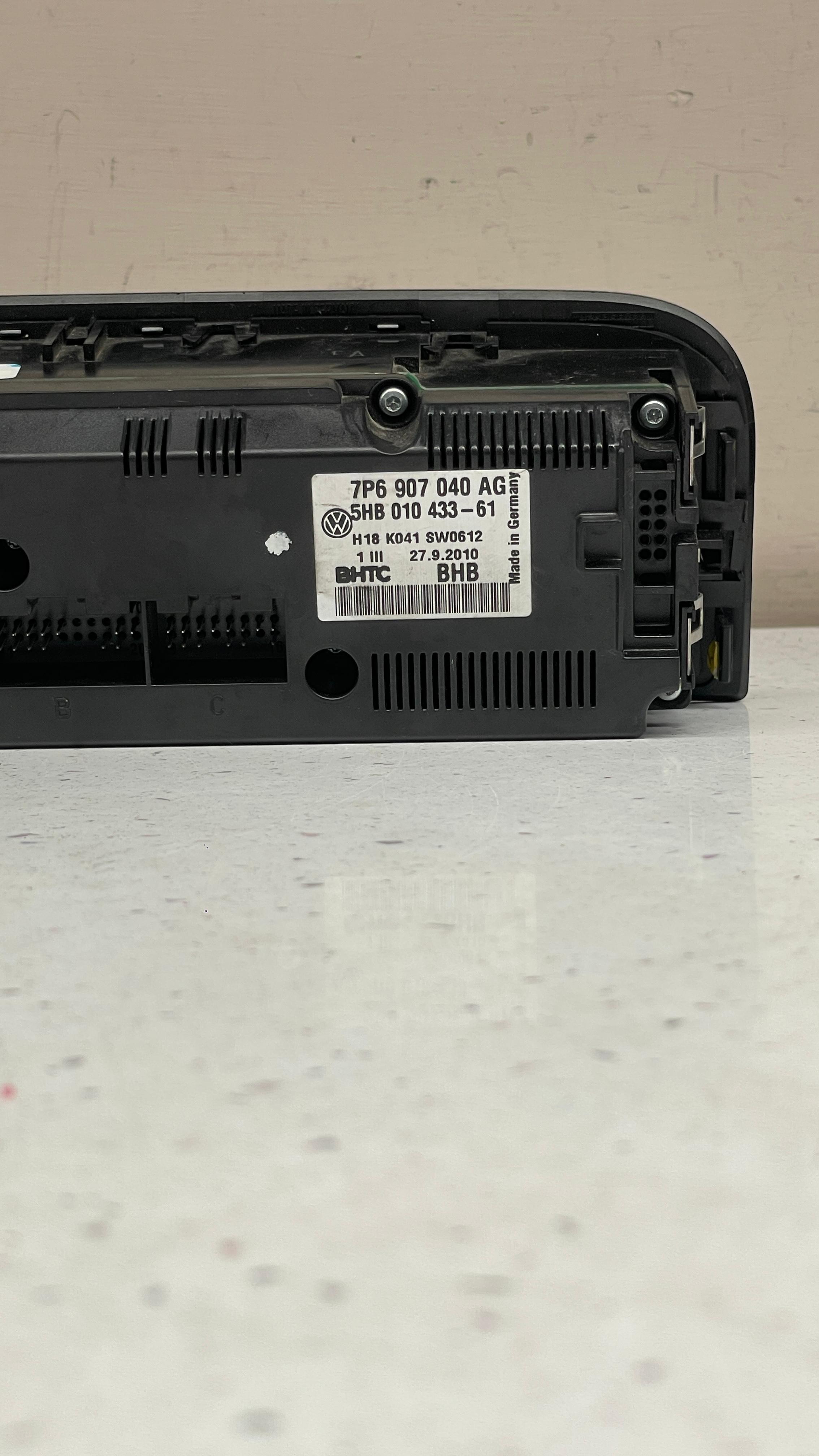 7P6907040AG VOLKSWAGEN CLIMATE CONTROL UNIT