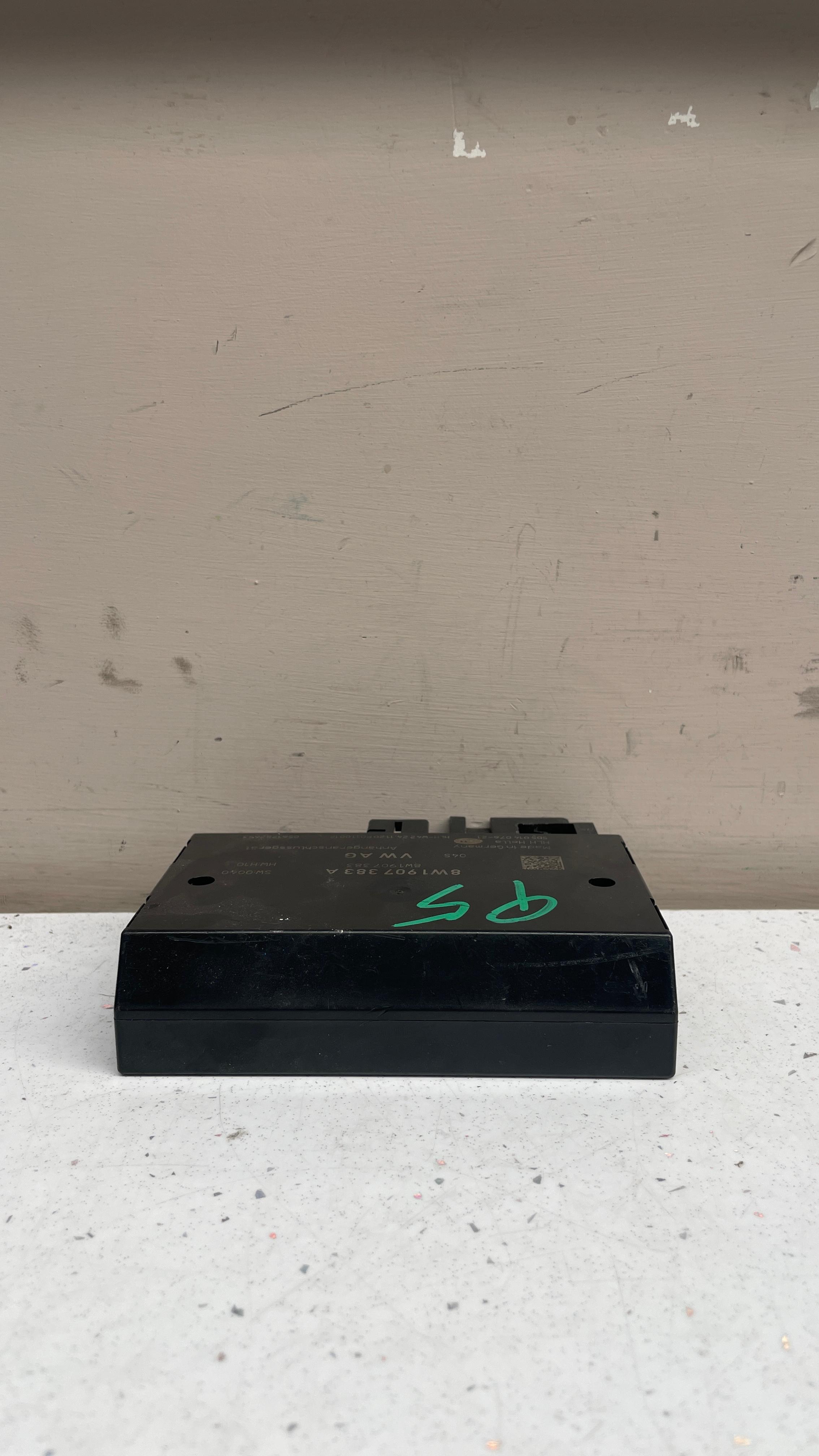8W1907383A AUDI TRAILER DETECTION CONTROL