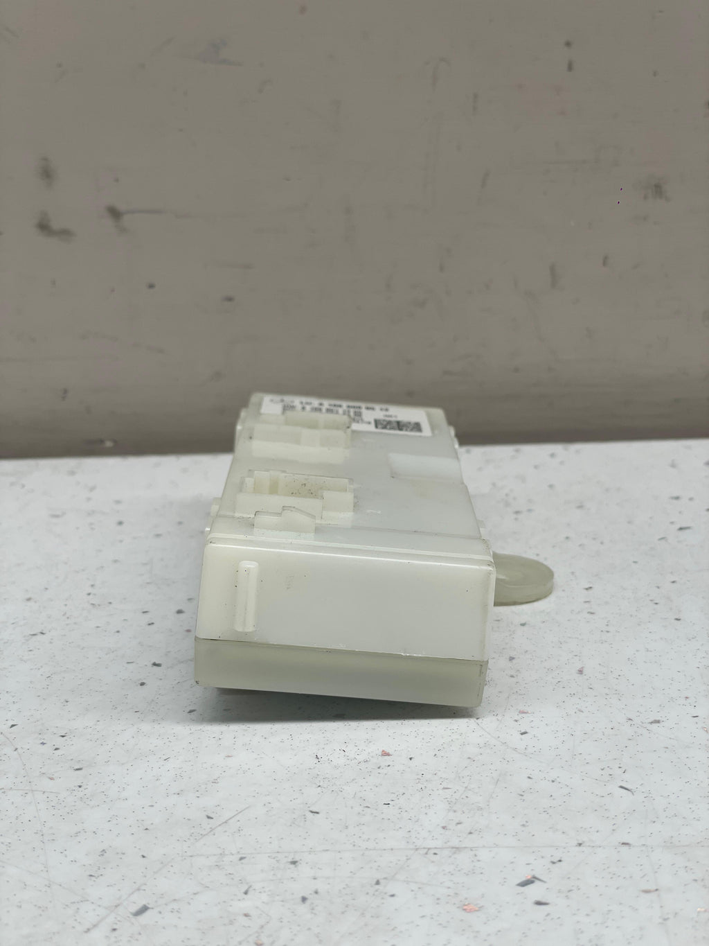 A1669008512 MERCEDES LIFTGATE CONTROL