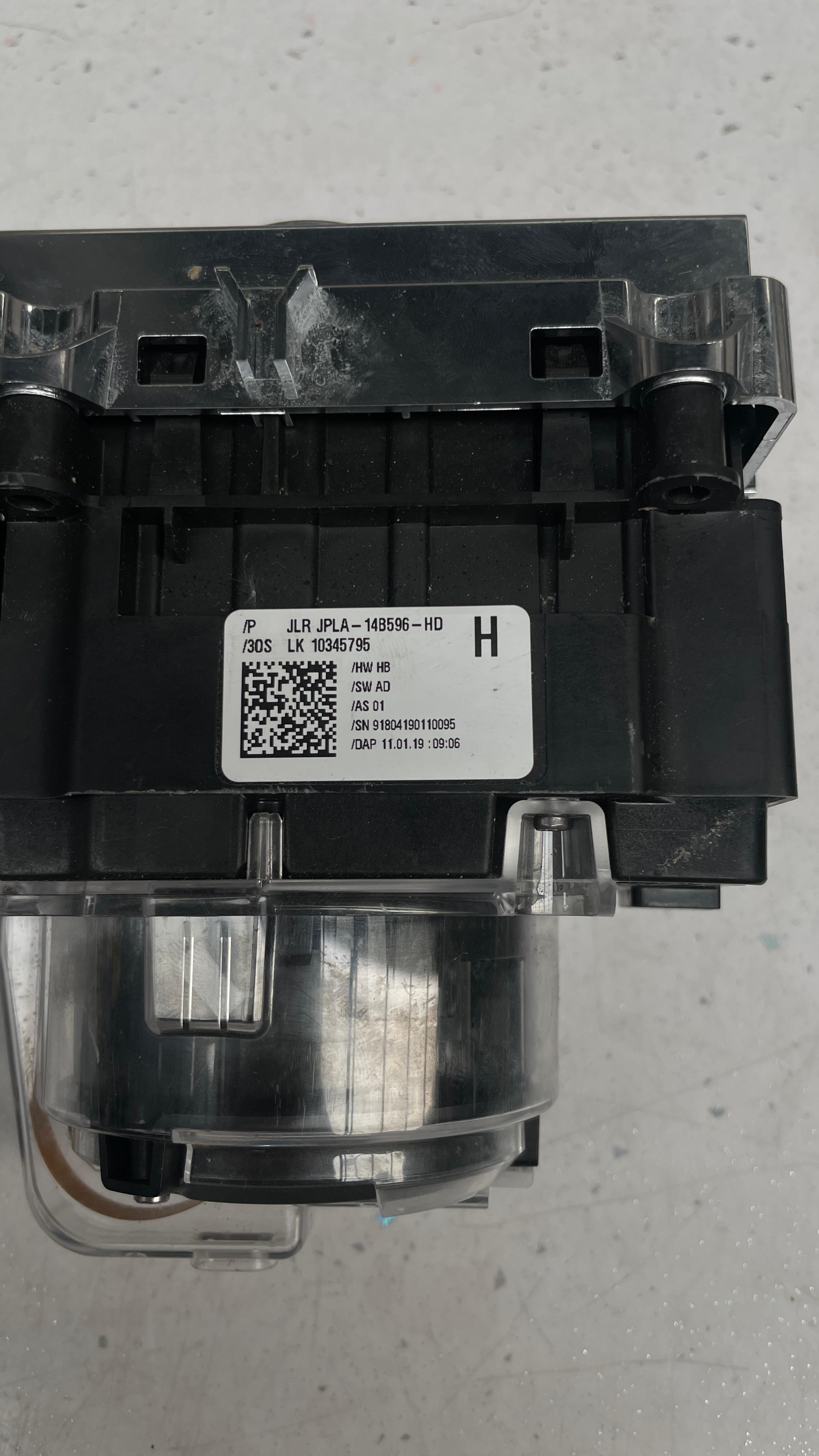 JPLA-14B596-HD LAND ROVER DRIVE MODE SUSPENSION SWITCH
