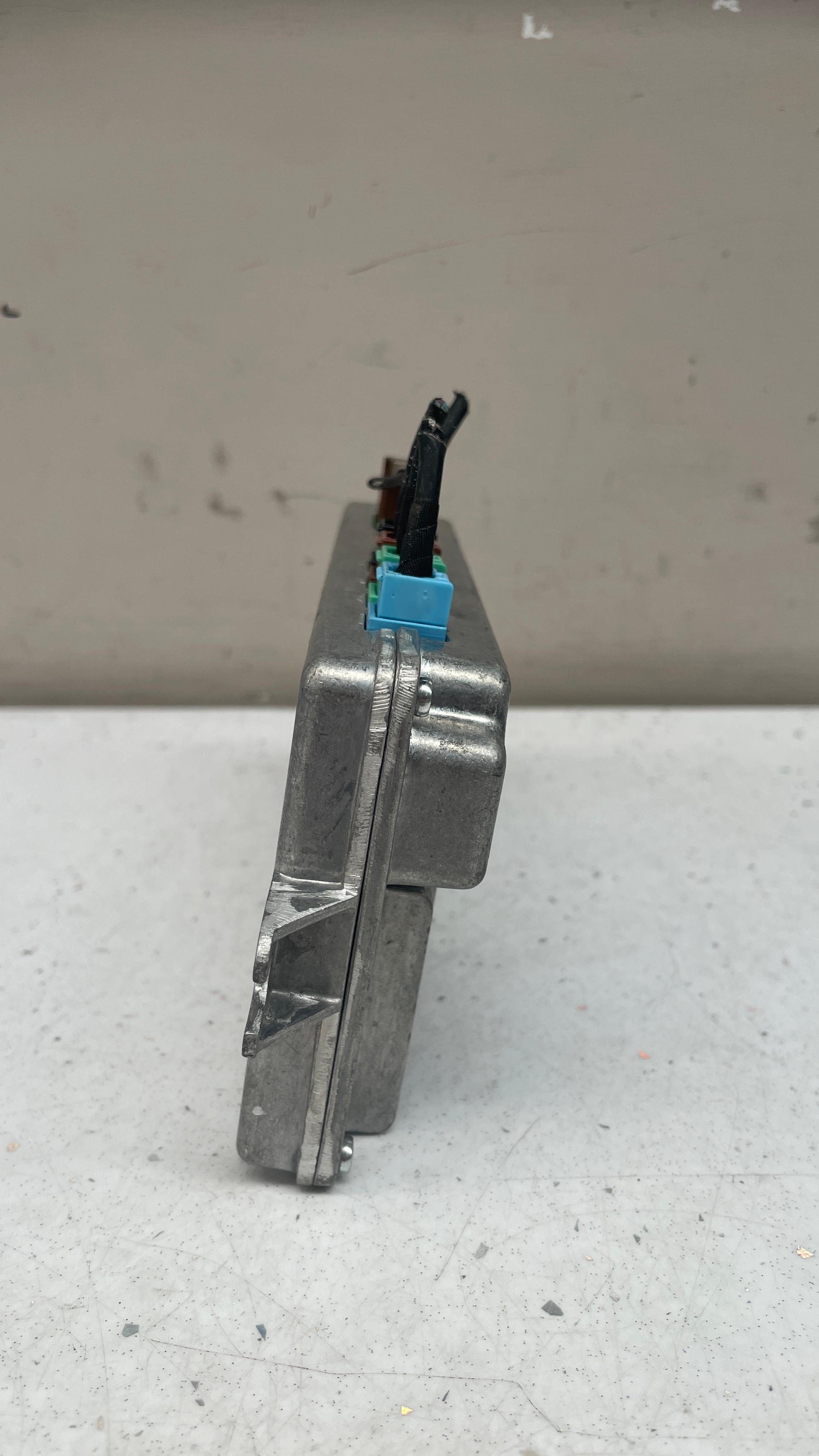 FW93-14F026-BM LAND ROVER SURROUND CAMERA CONTROL