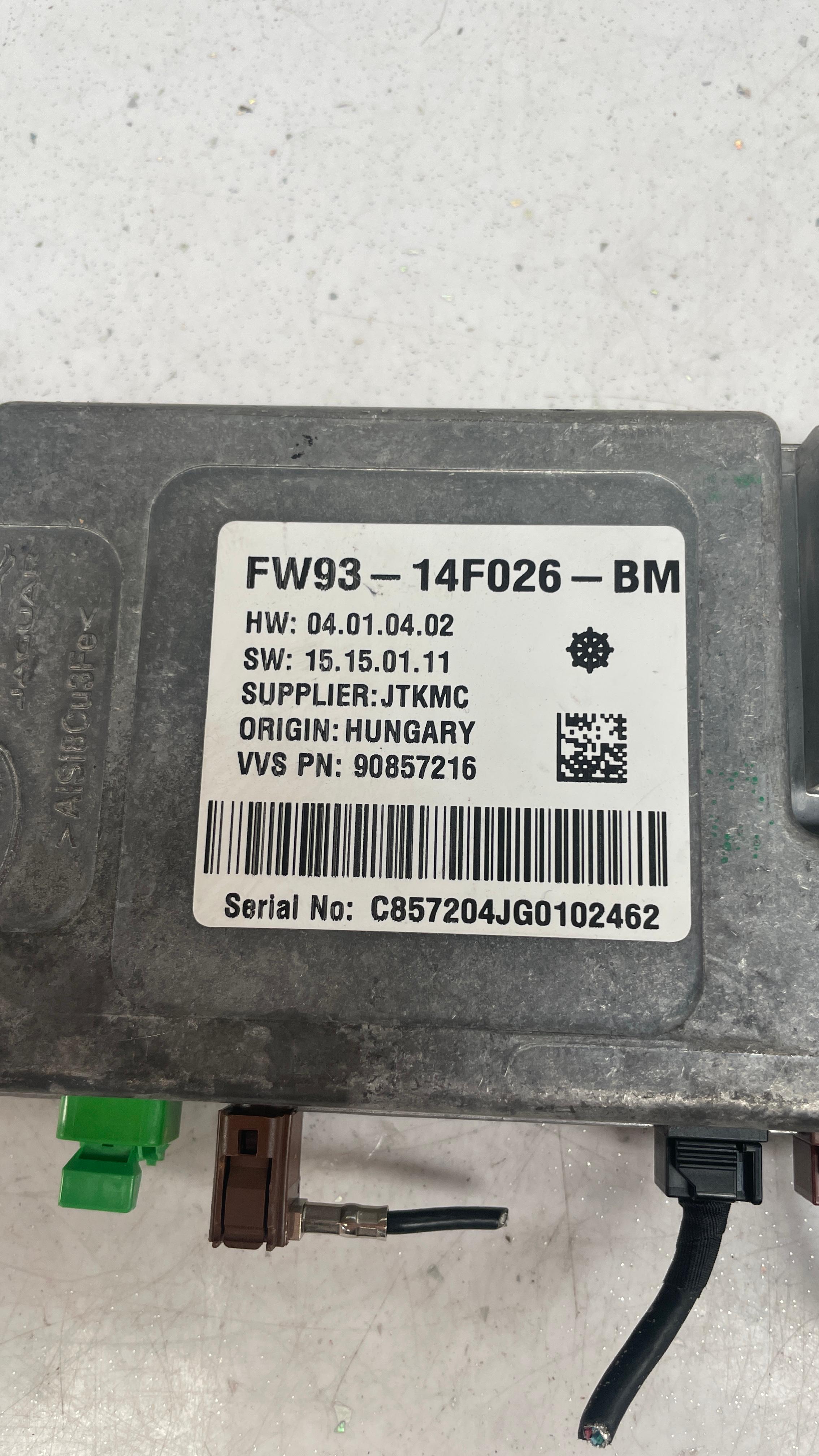 FW93-14F026-BM LAND ROVER SURROUND CAMERA CONTROL