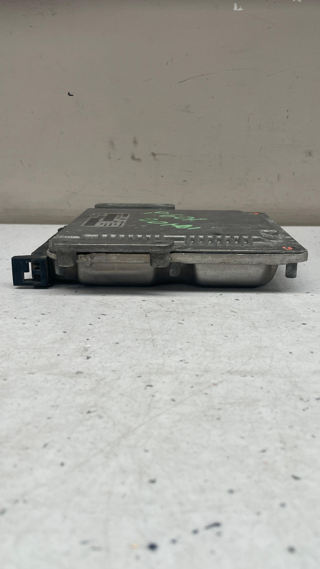 0281010934 PEUGEOT ECU ENGINE CONTROL