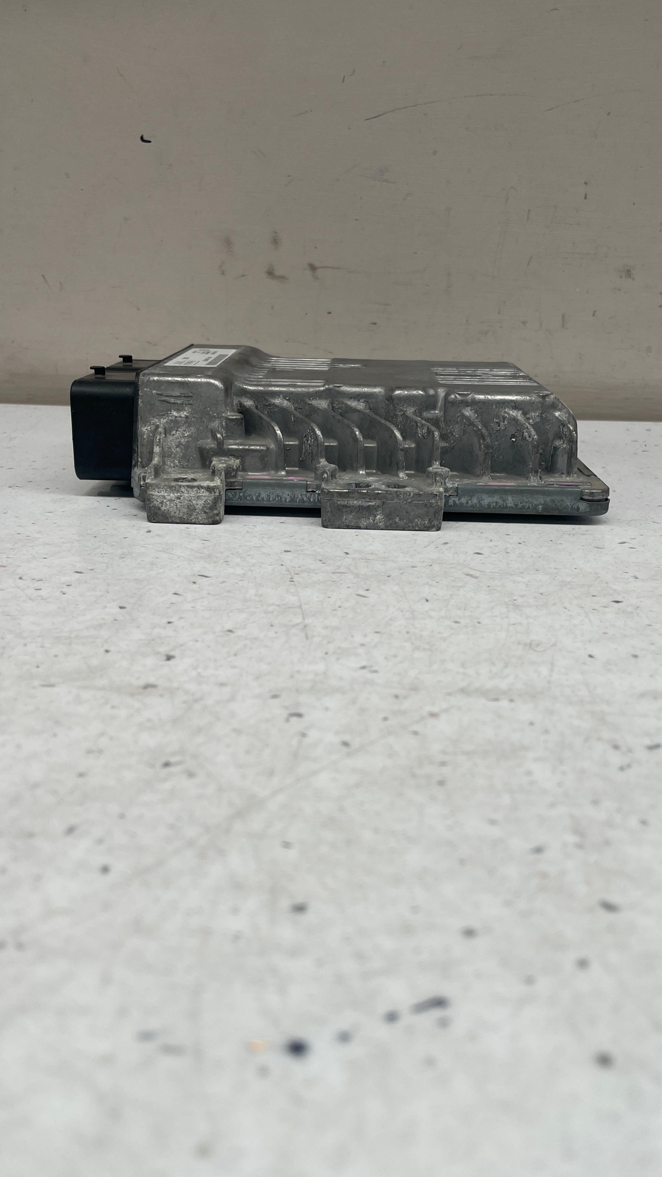 S180133061B FORD ECU ENGINE CONTROL