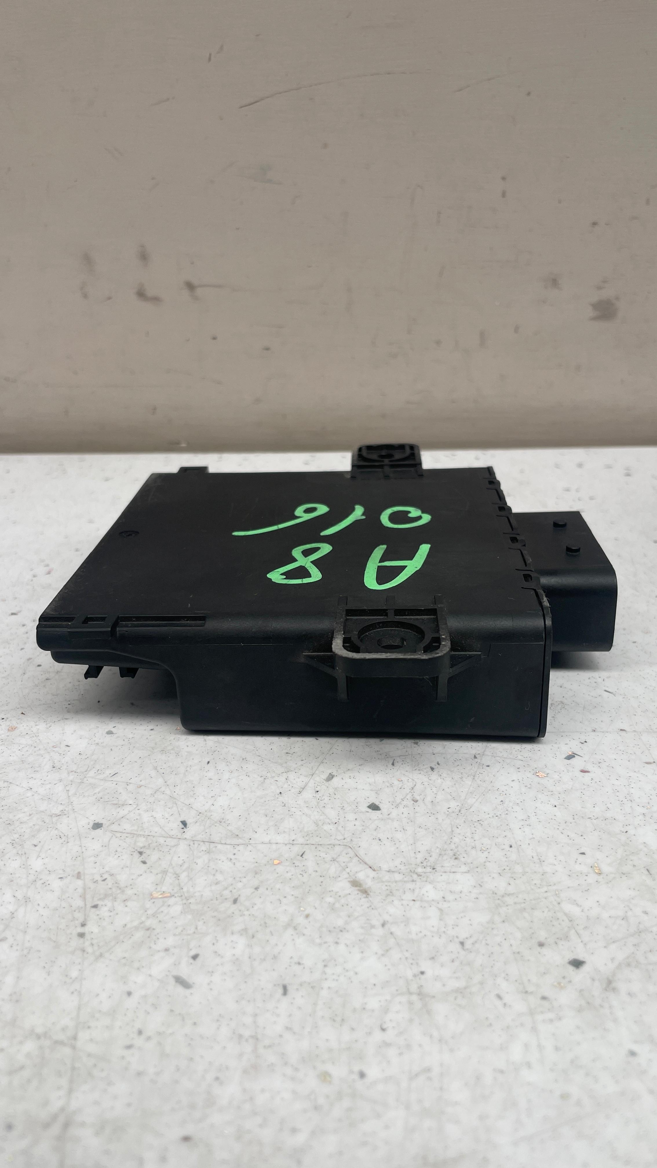 8K0959663C AUDI COMFORT CONTROL