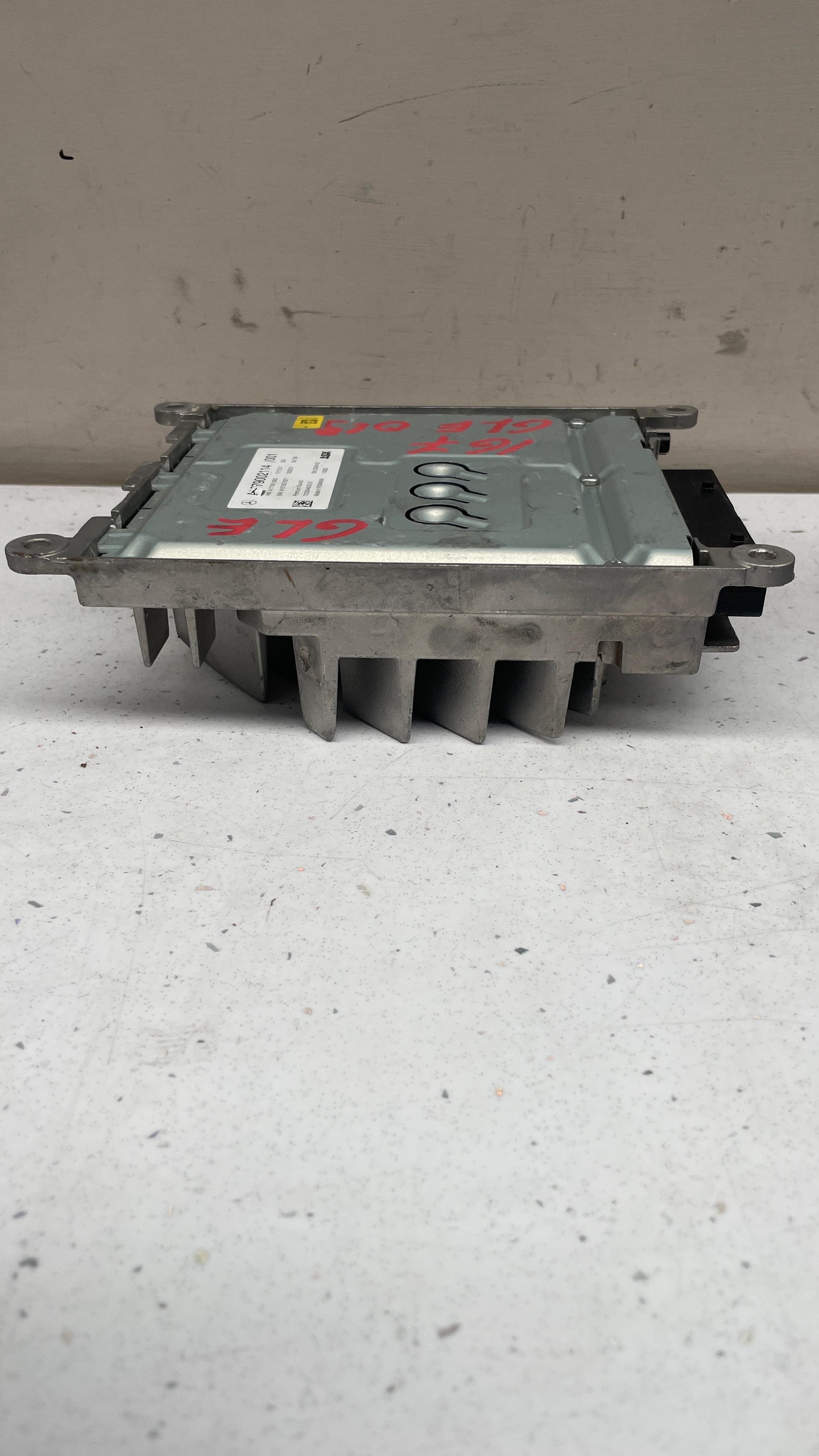 A1679002114 MERCEDES AUDIO AMPLIFIER CONTROL