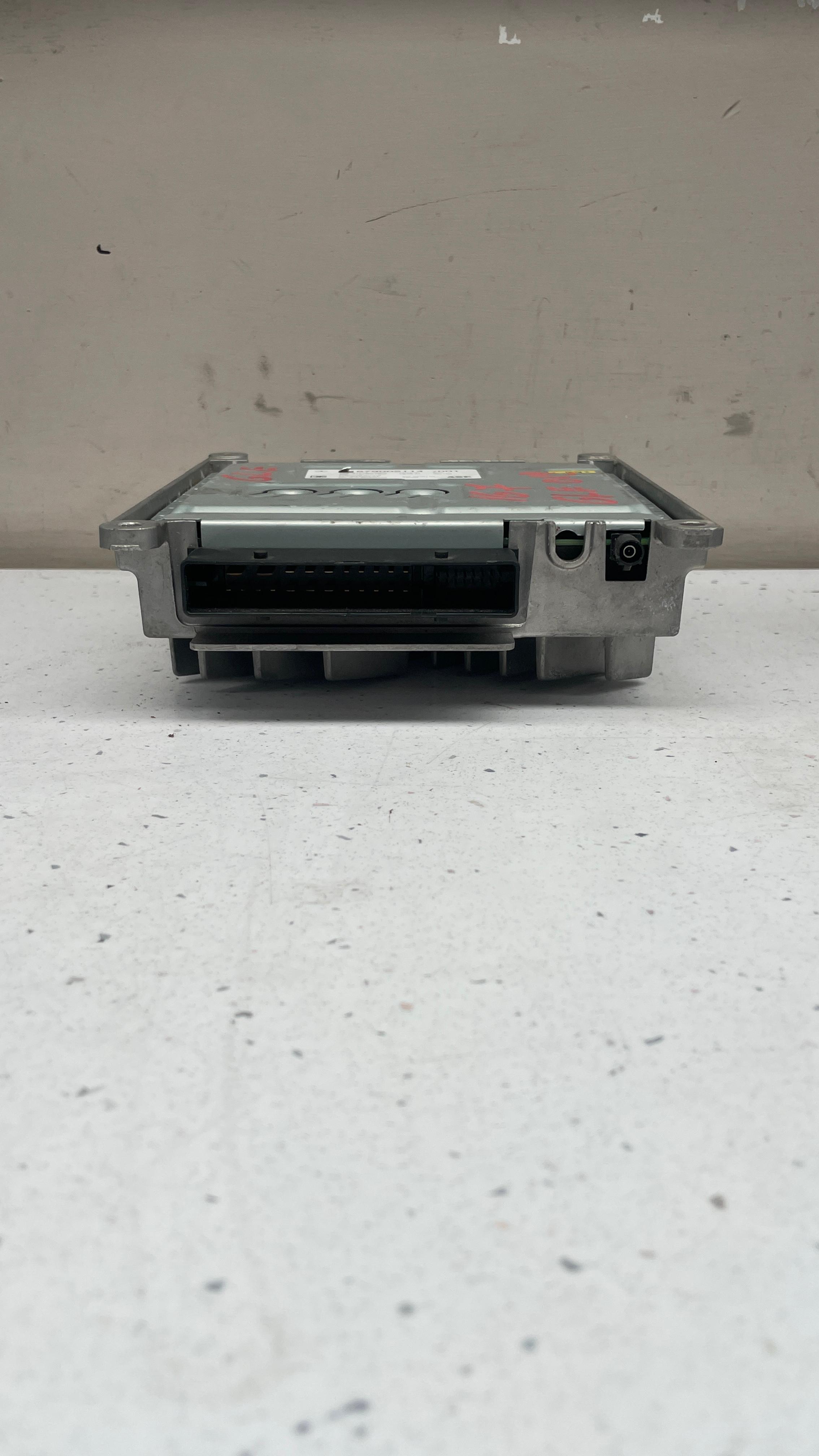 A1679002114 MERCEDES AUDIO AMPLIFIER CONTROL
