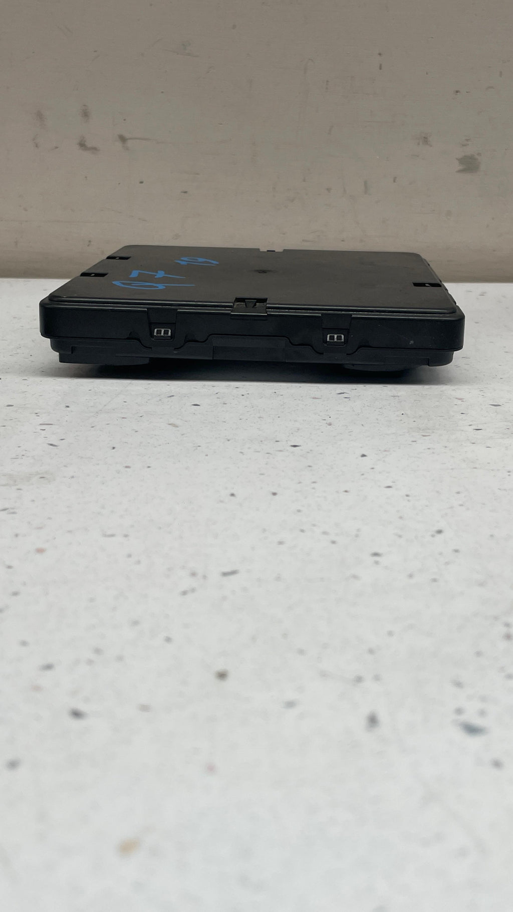 8W0907064DD  AUDI Q7 4M BCM2 BODY CONTROL MODULE
