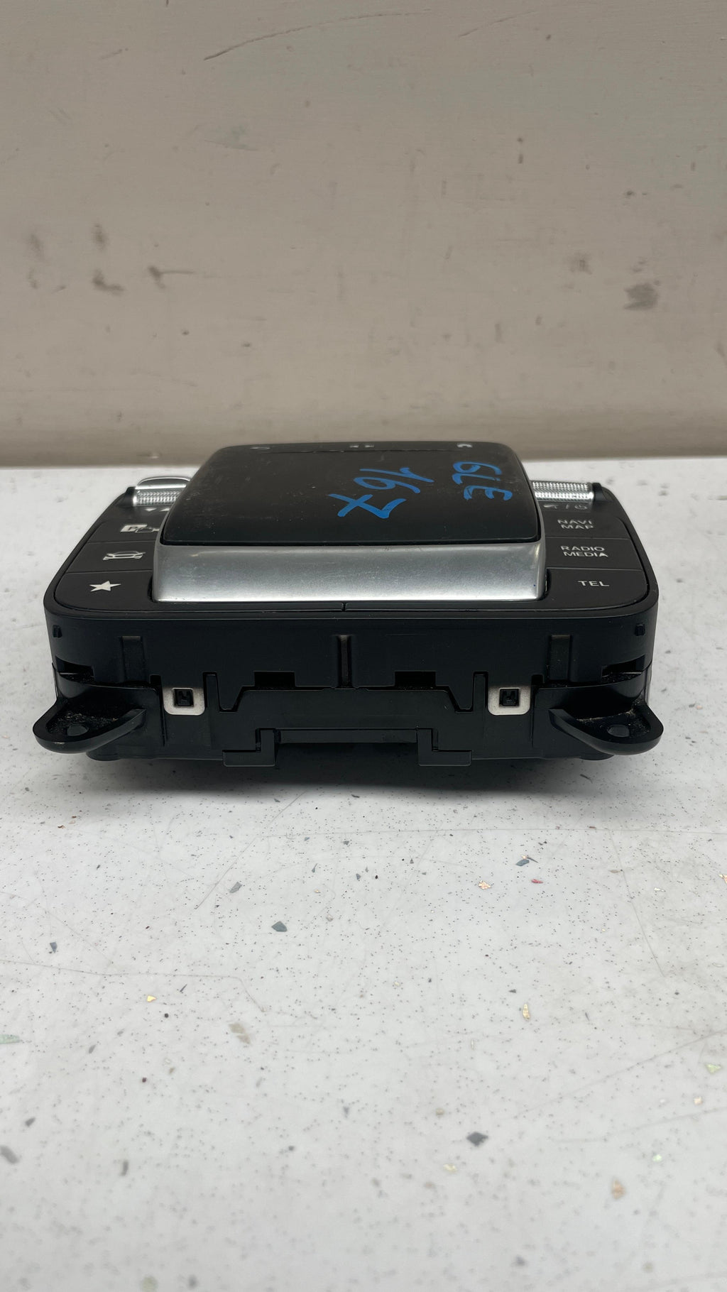 A2479003903 MERCEDES MULTIMEDIA CONTROL UNIT