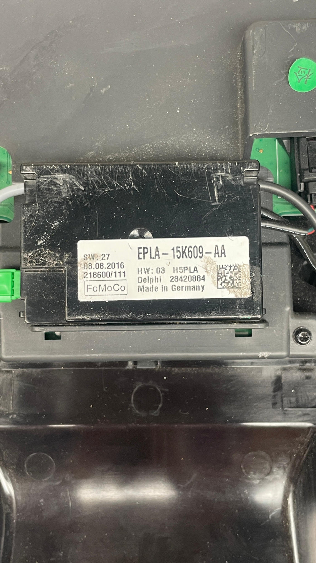 EPLA-15K609-AA LAND ROVER OVERHEAD PANEL