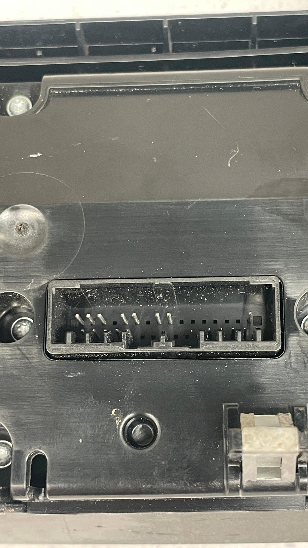 JK83-18C858-FB LAND ROVER CLIMATE CONTROL PANEL