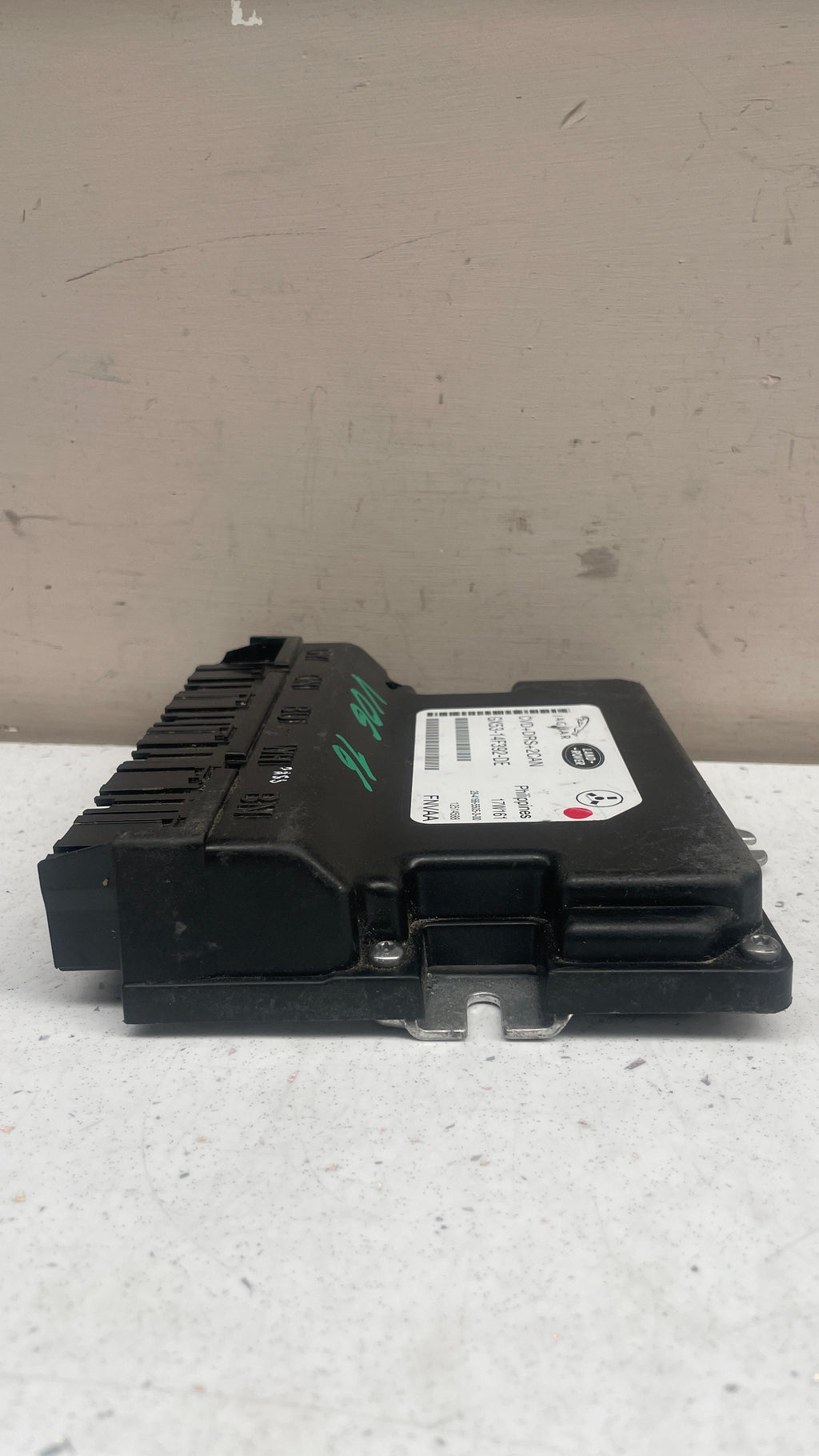 GX53-14F392-DE LAND ROVER BODY CONTROL MODULE