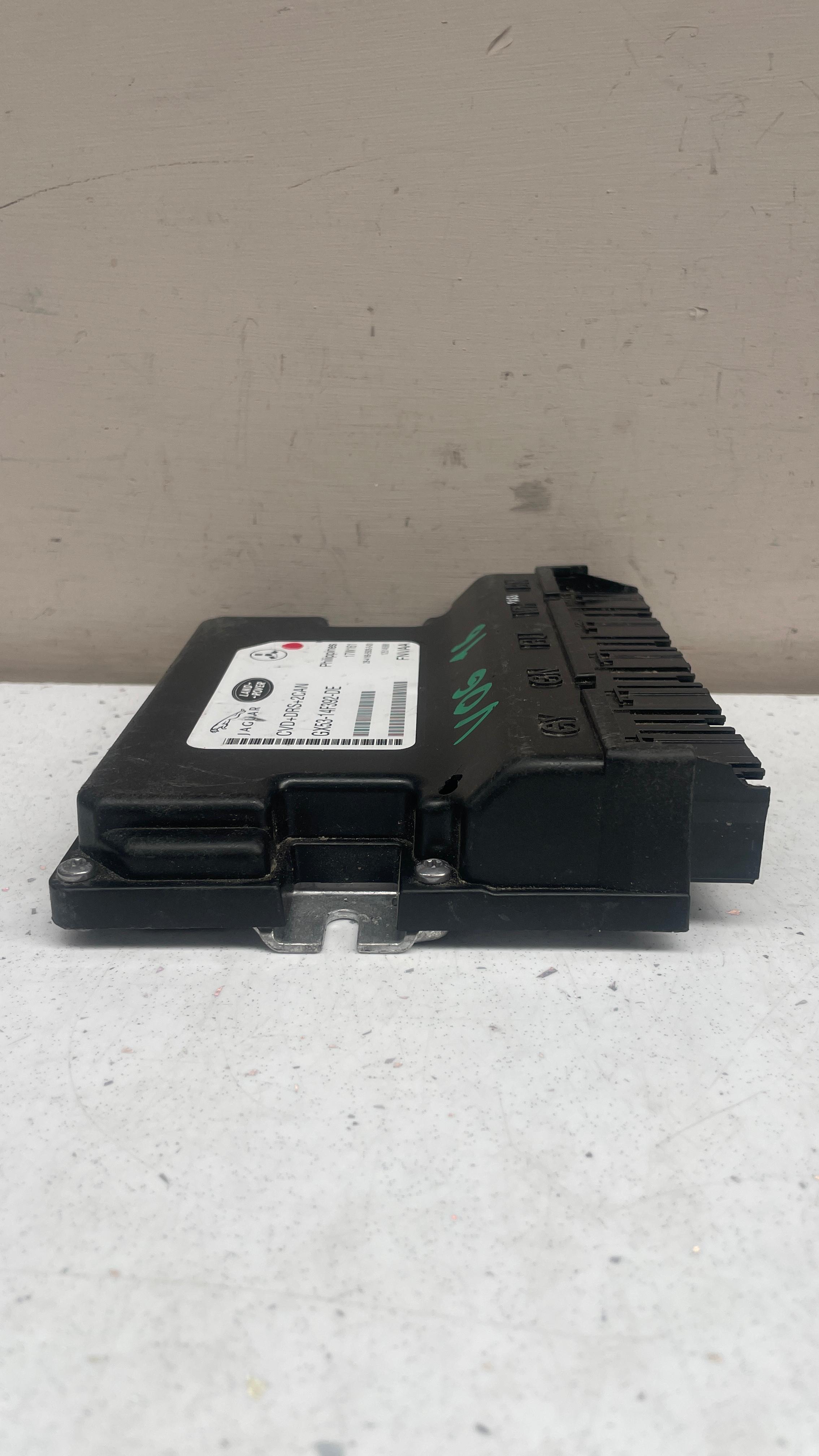 GX53-14F392-DE LAND ROVER BODY CONTROL MODULE