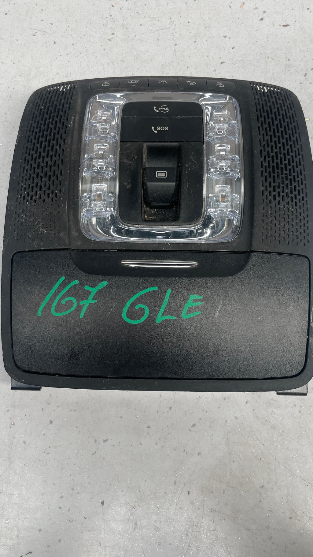 A0009007021 MERCEDES OVERHEAD LAMP INTERIOR LIGHT