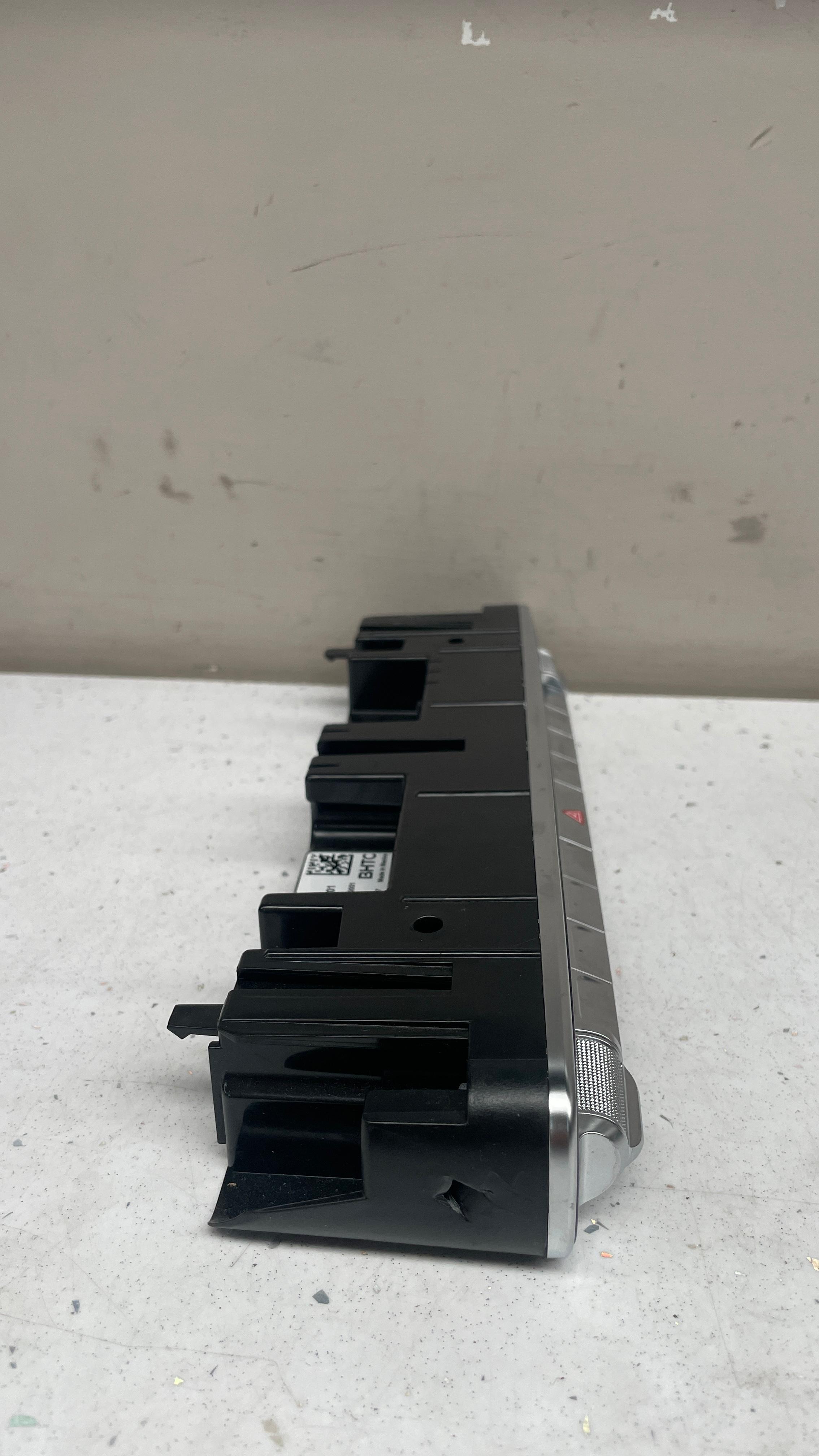 A2479056703 MERCEDES GENUINE DASH CONTROL PANEL