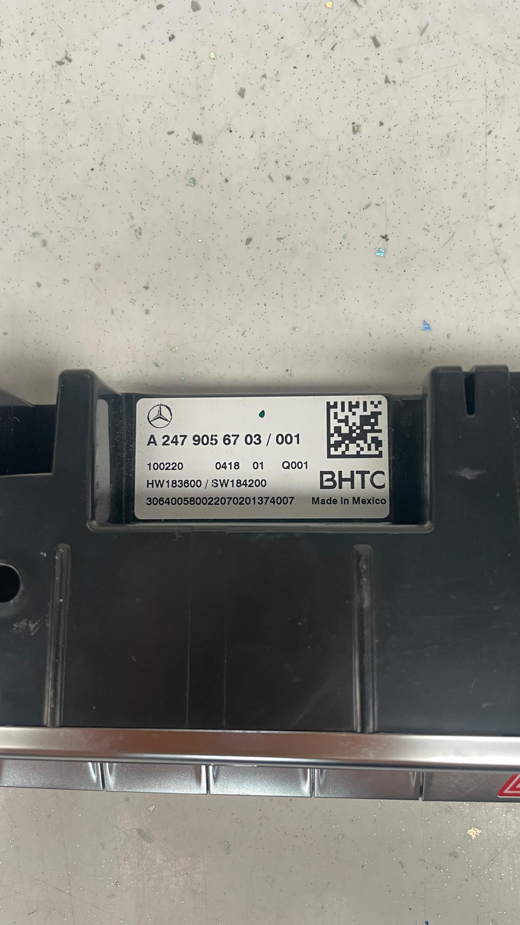 A2479056703 MERCEDES GENUINE DASH CONTROL PANEL