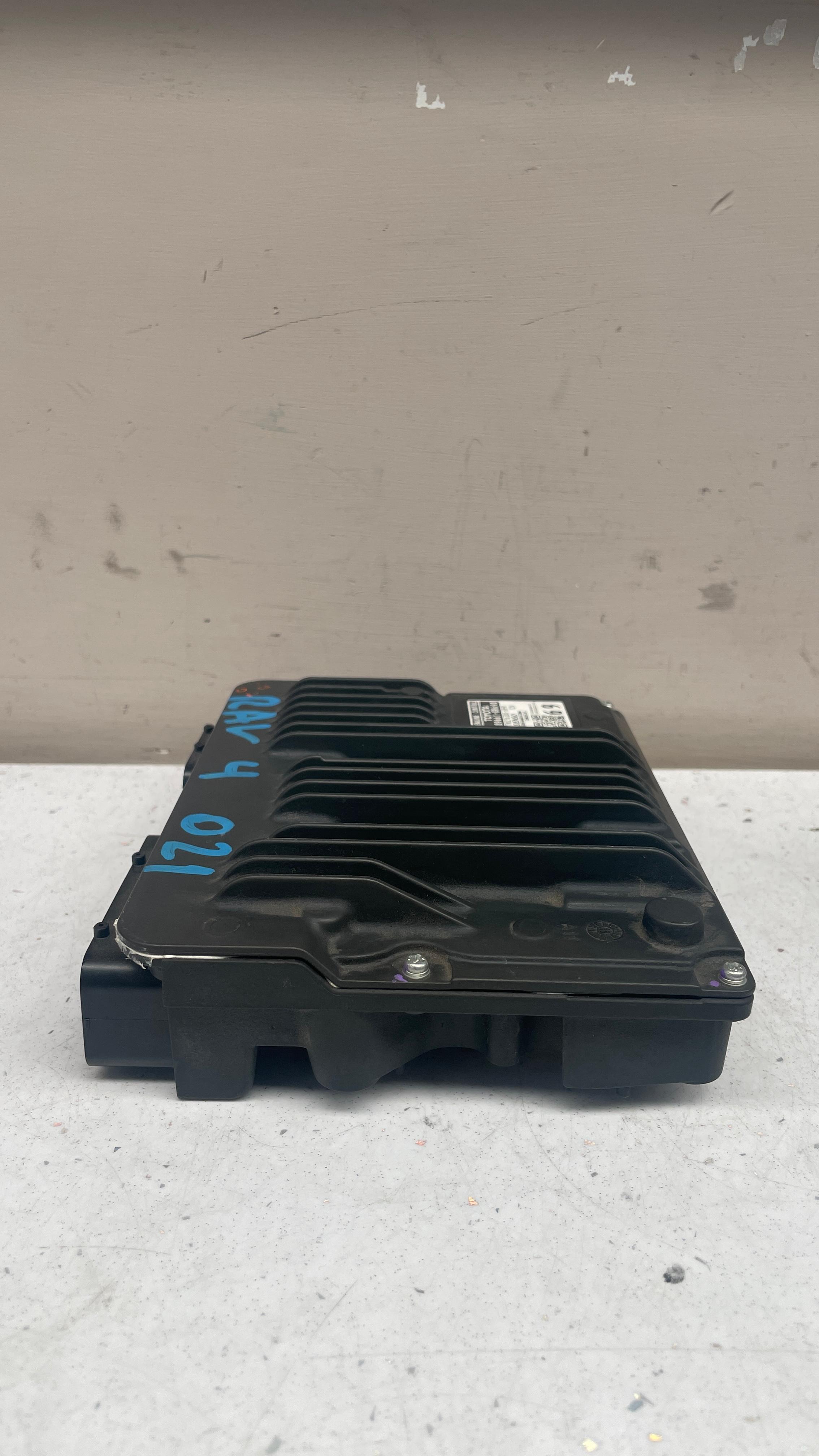 89661-0R690 TOYOTA RAV4 ENGINE CONTROL UNIT ECU