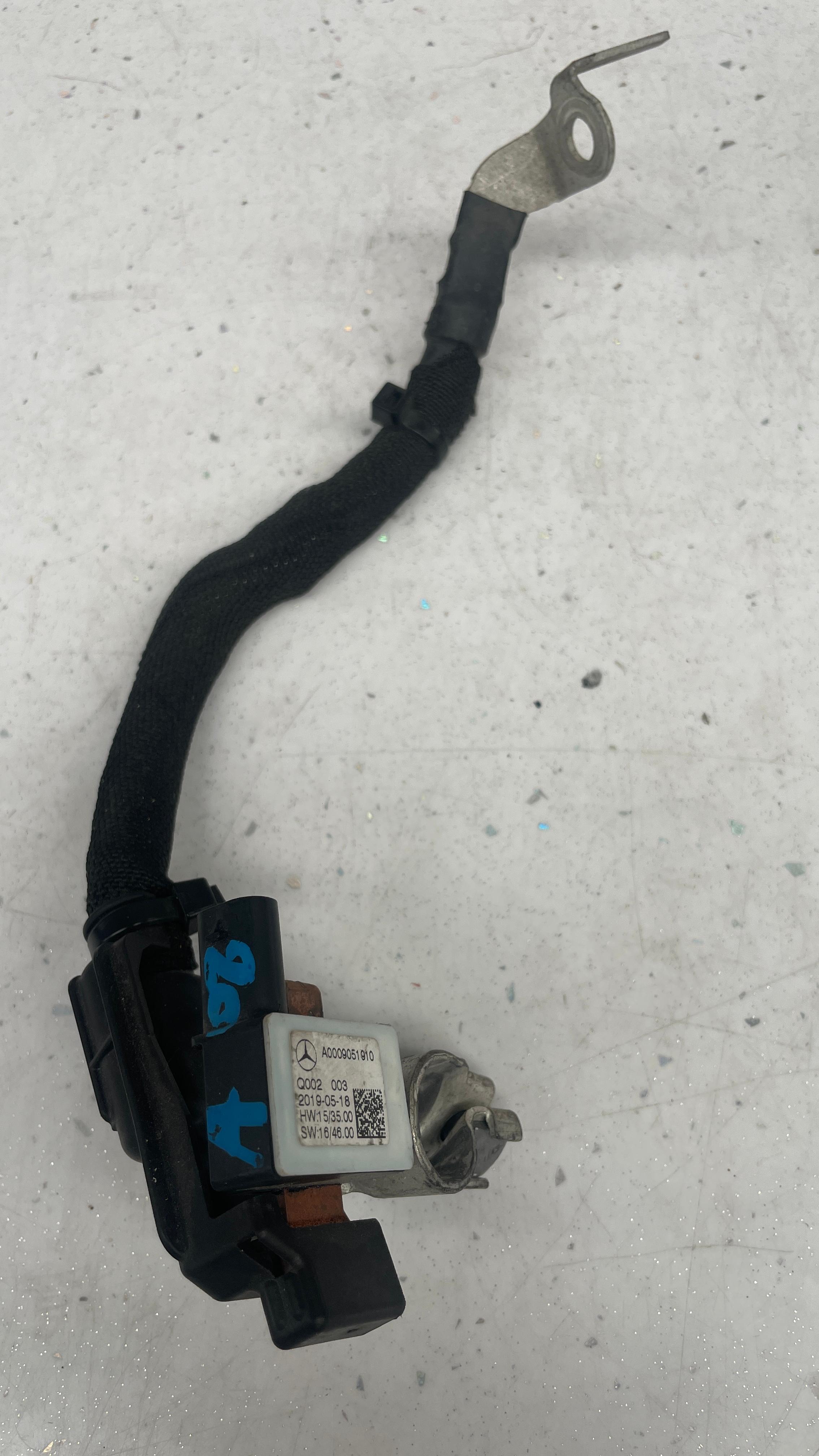 A0009051910 MERCEDES BATTERY SENSOR / GROUND CABLE SENSOR