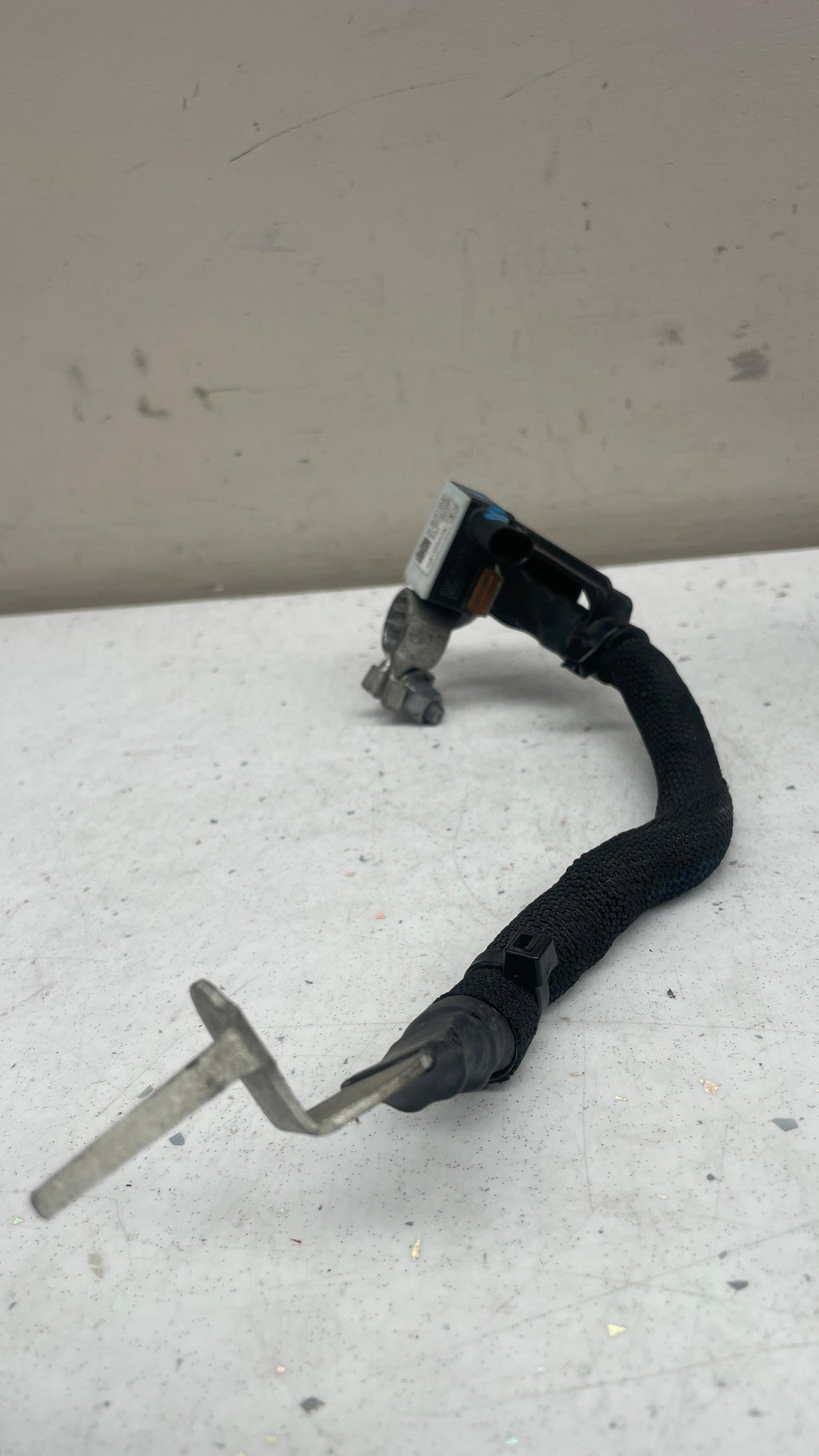 A0009051910 MERCEDES BATTERY SENSOR / GROUND CABLE SENSOR
