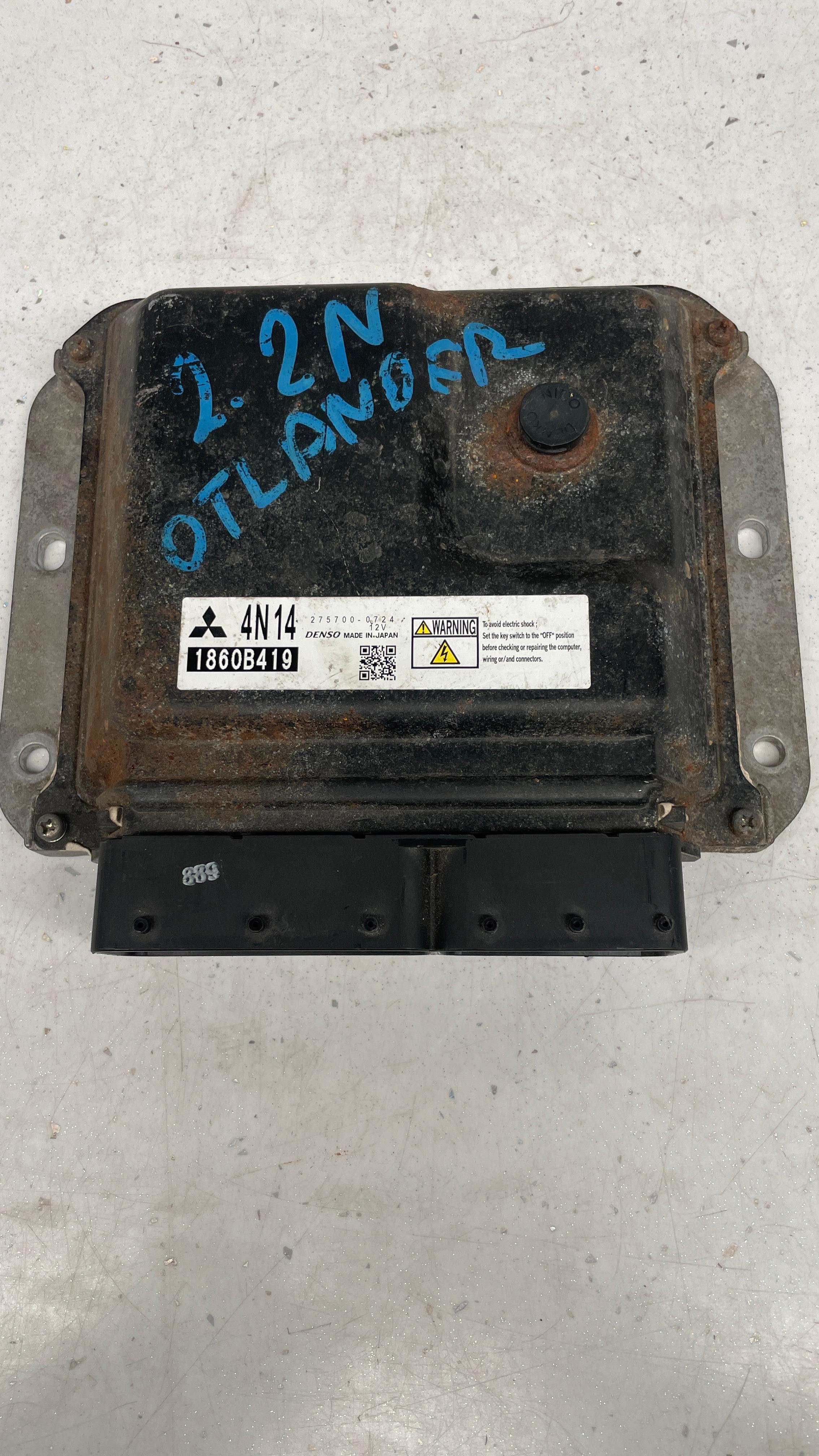 1860B419 MITSUBISHI ENGINE ECU CONTROL