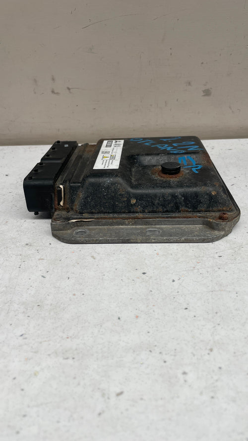 1860B419 MITSUBISHI ENGINE ECU CONTROL