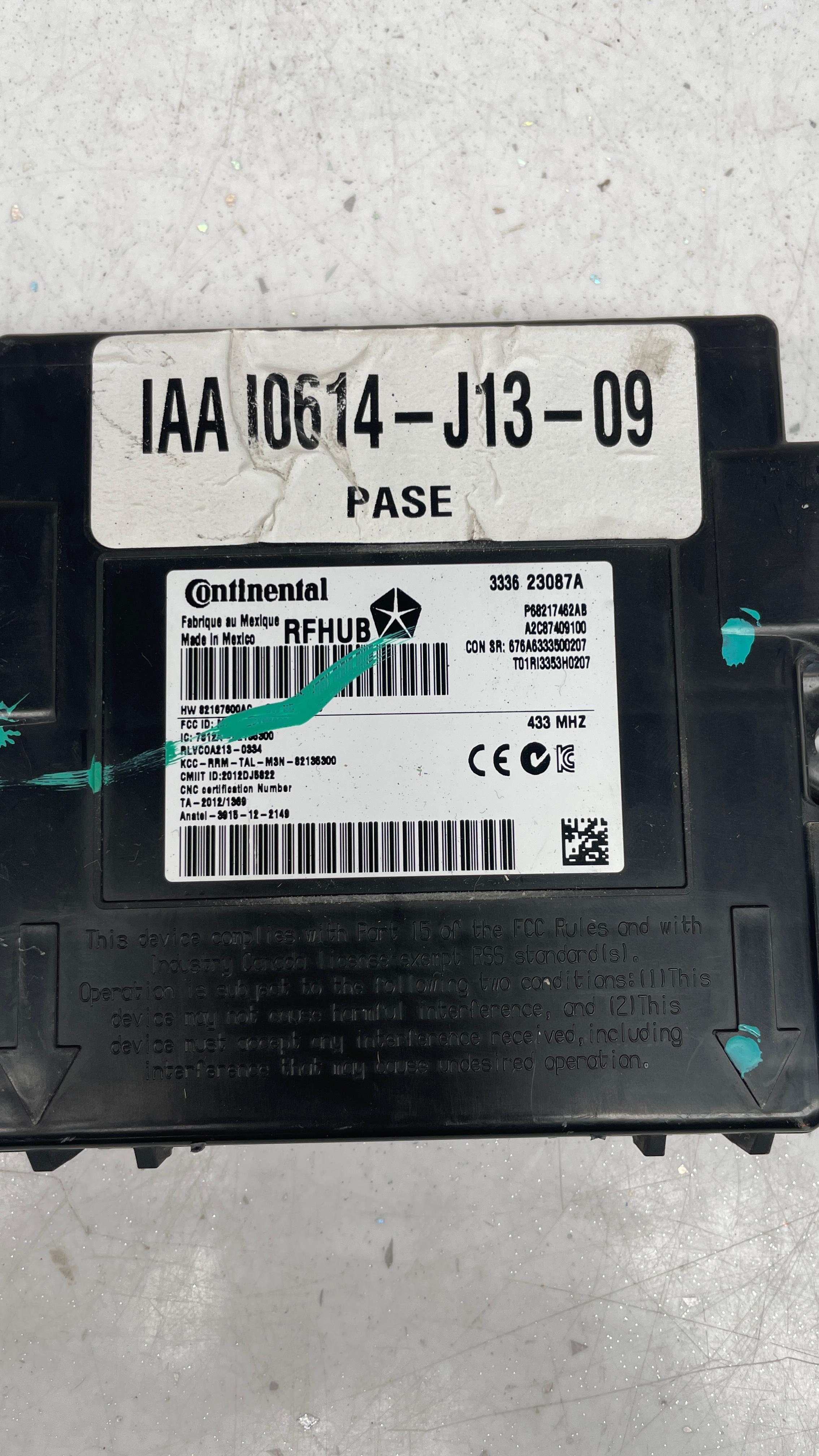 IAAI0614-J13-09 JEEP KEYLESS ENTRY
