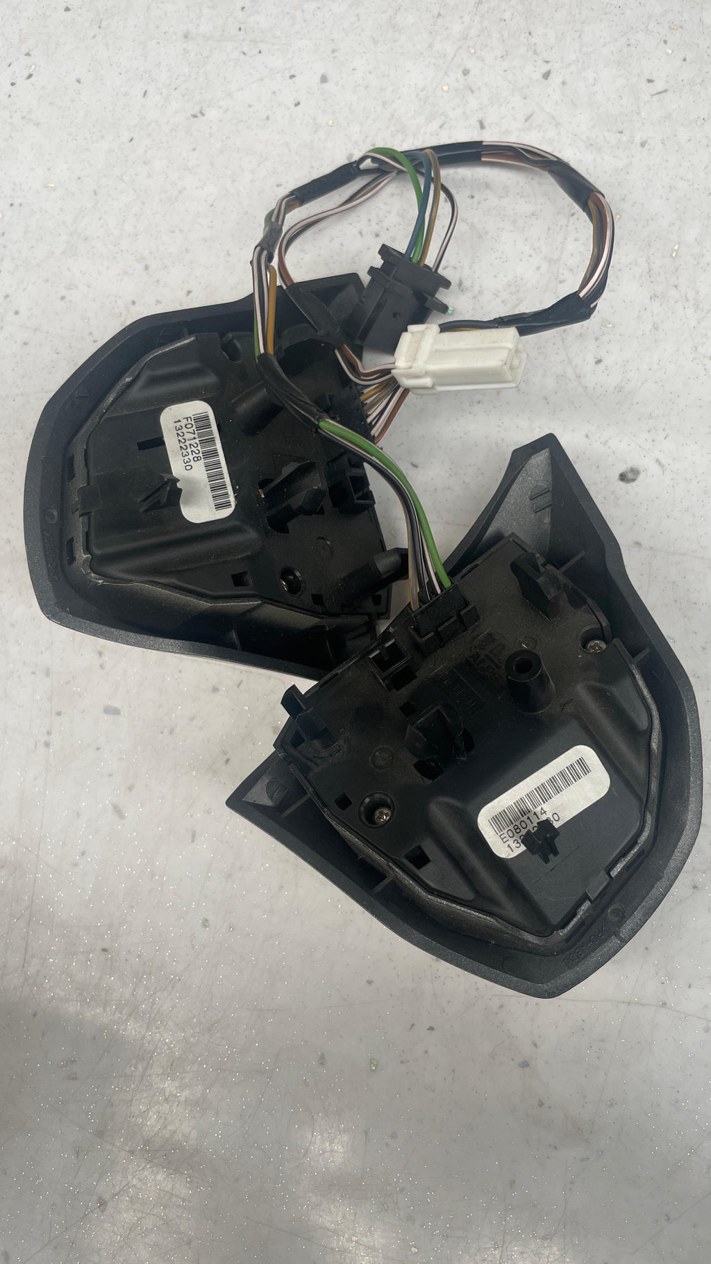13222330 OPEL STEERING WHEEL AUDIO CONTROL
