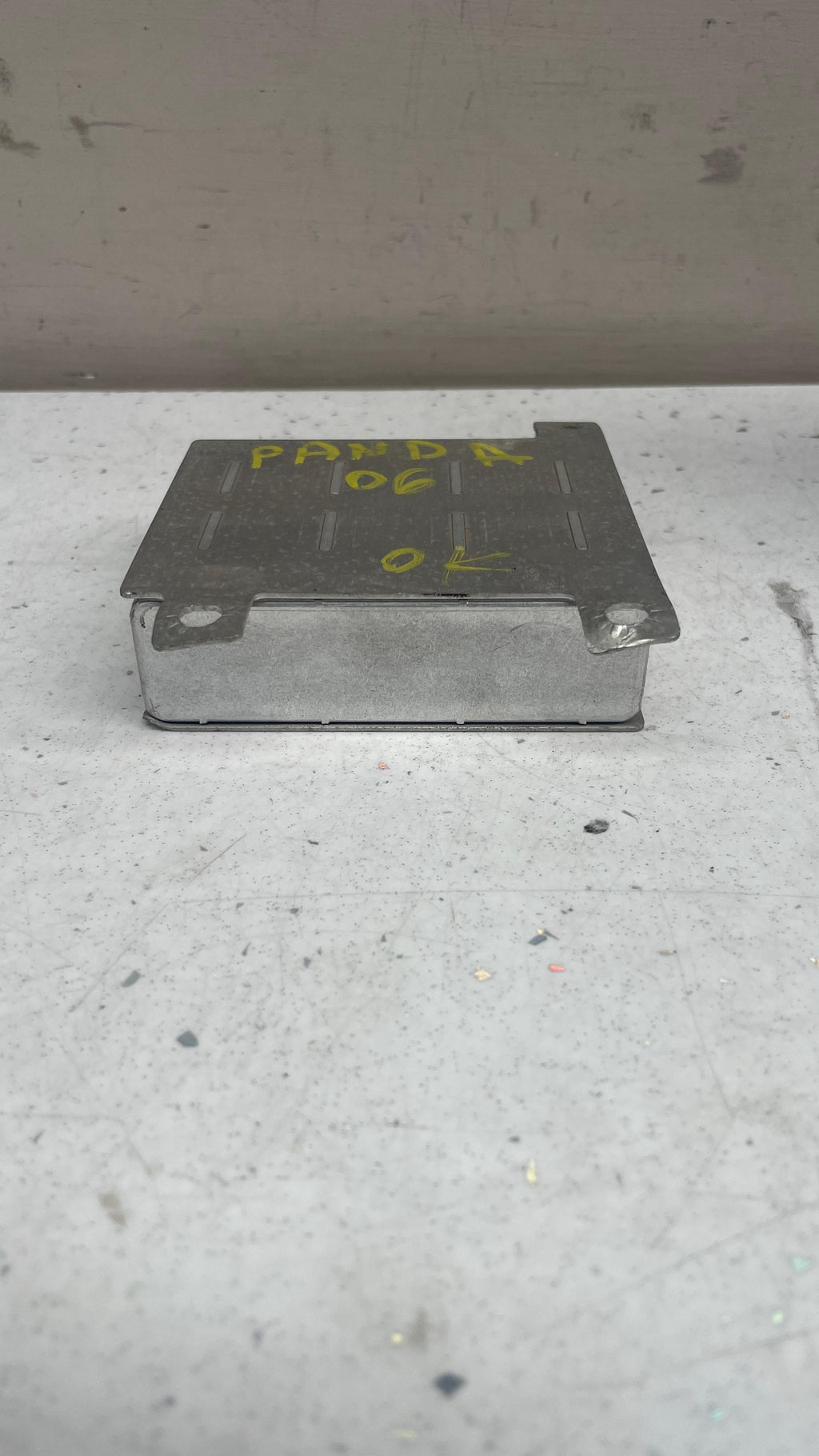 46807549 FIAT SRS CONTROL MODULE ECU