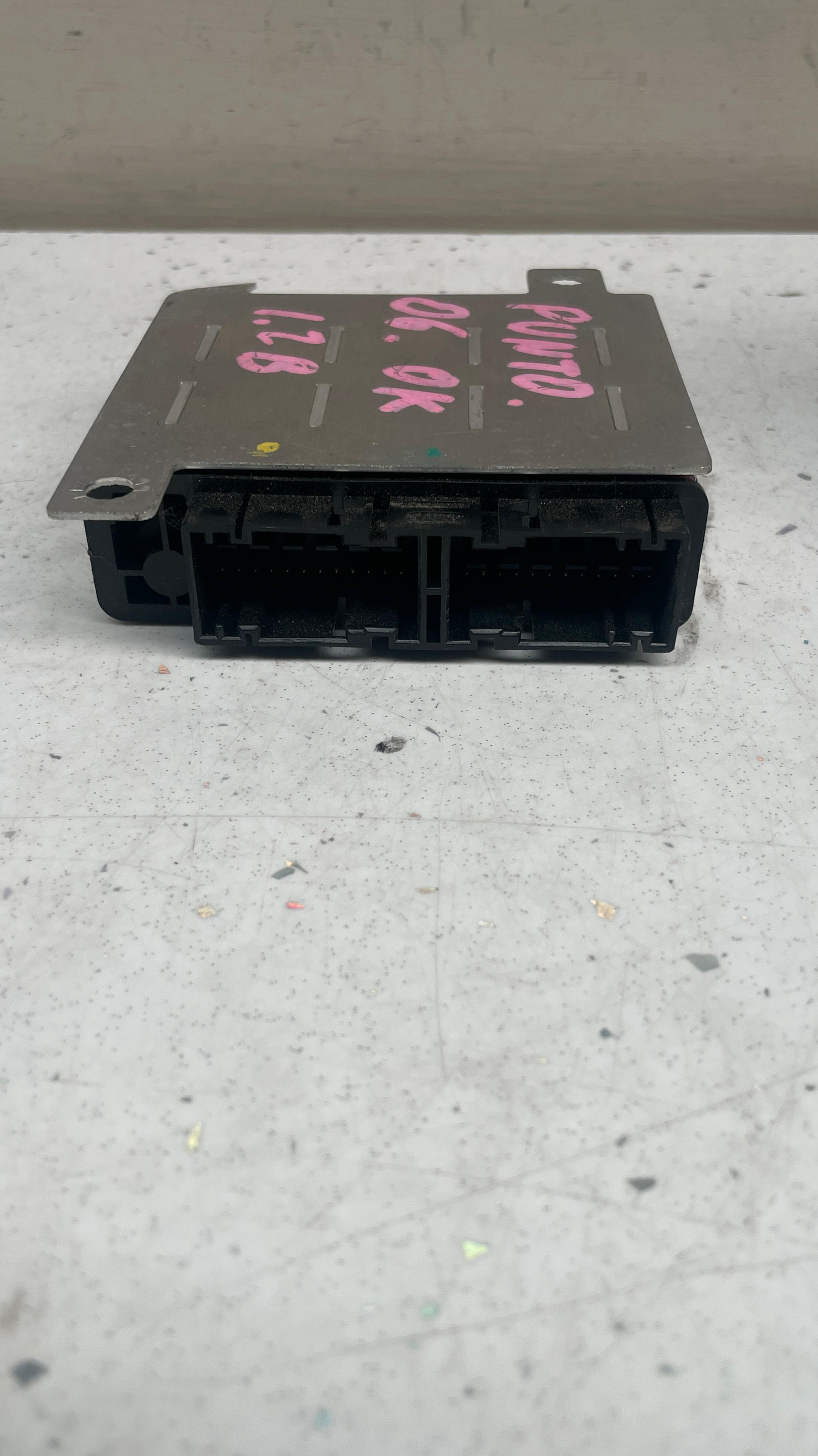 51701716 FIAT  SRS  CONTROL MODULE  ECU