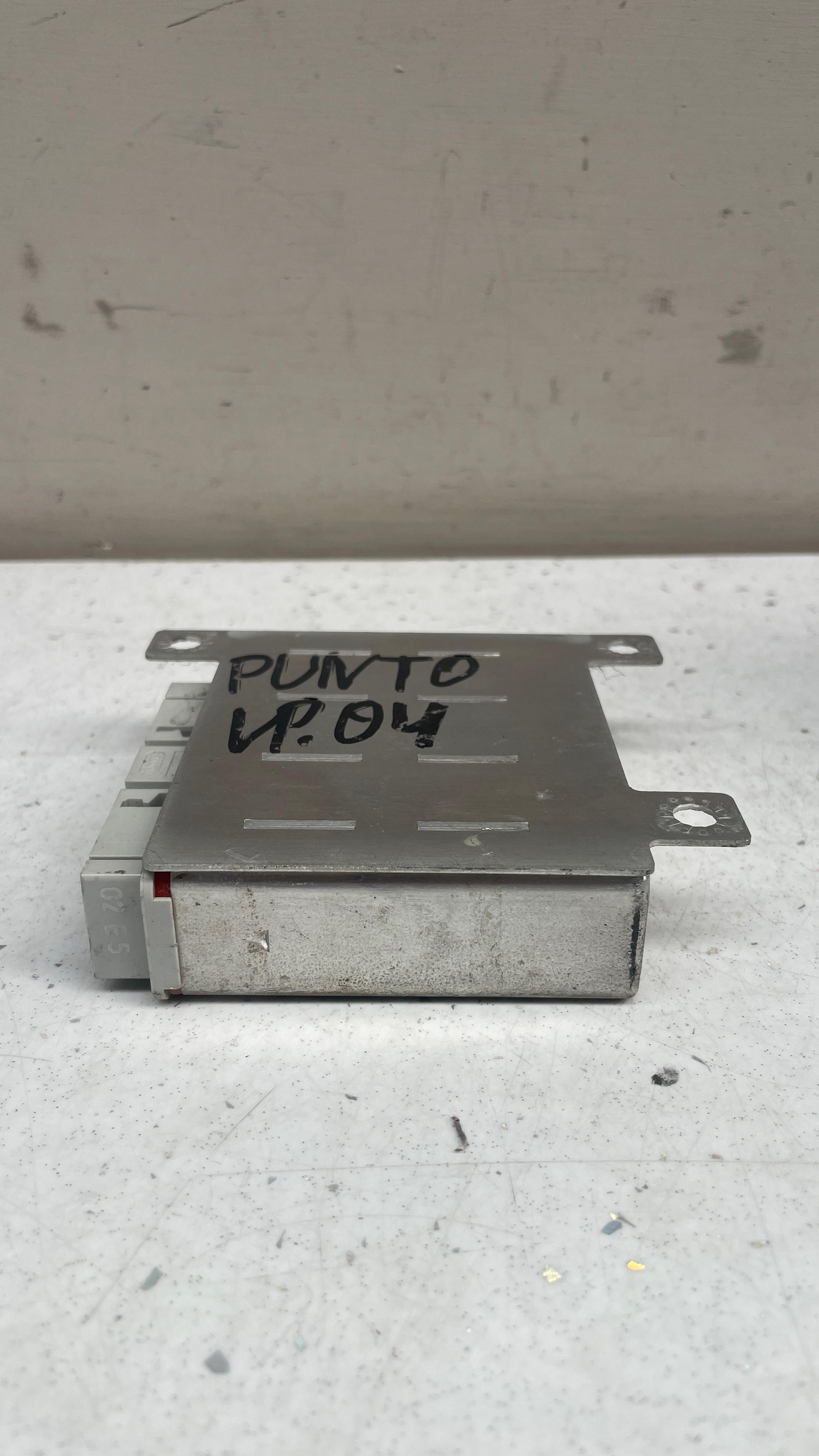 51719092 FIAT SRS CONTROL MODULE ECU