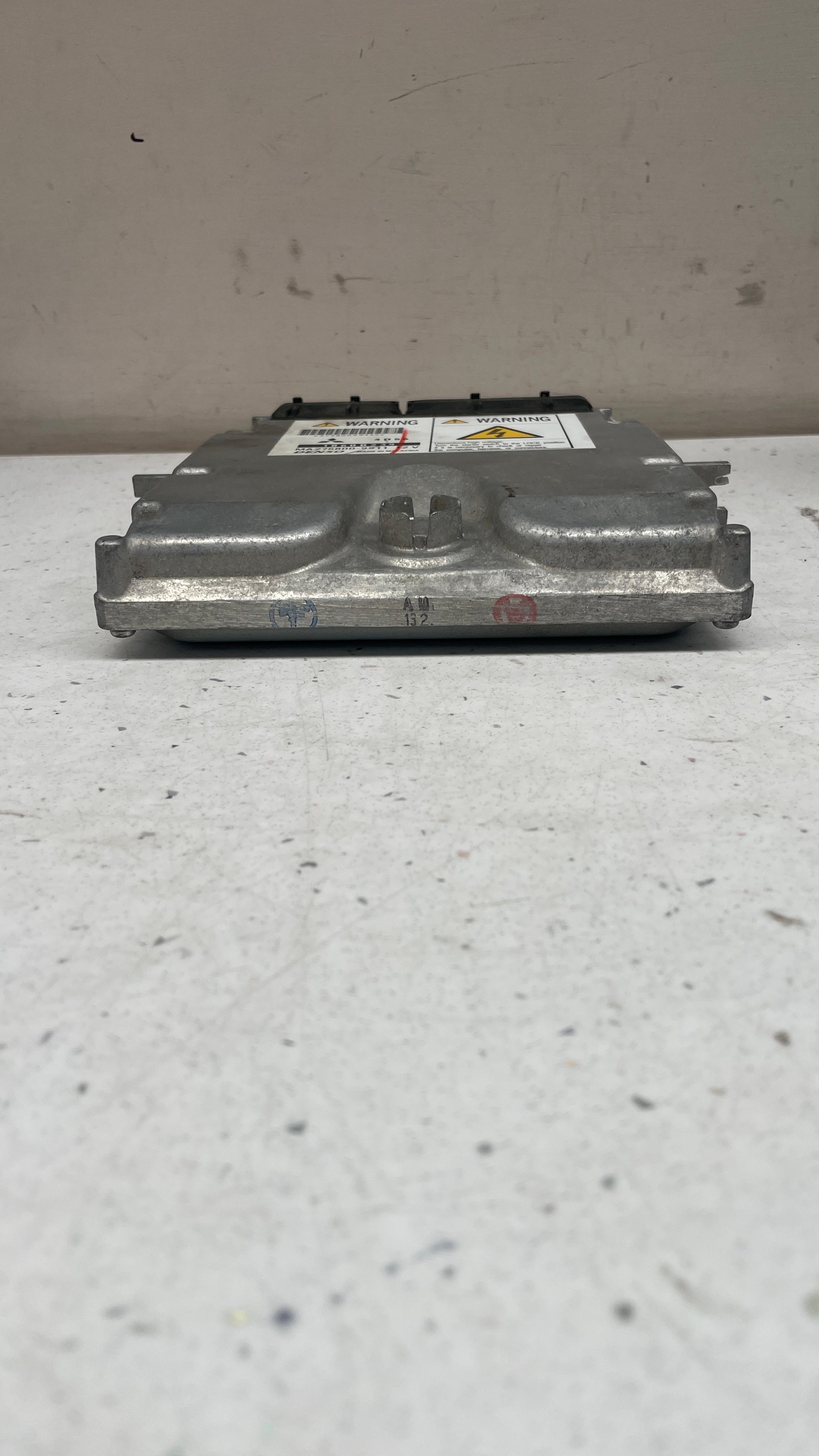 MA275800-9911 MITSUBISHI ENGINE CONTROL UNIT