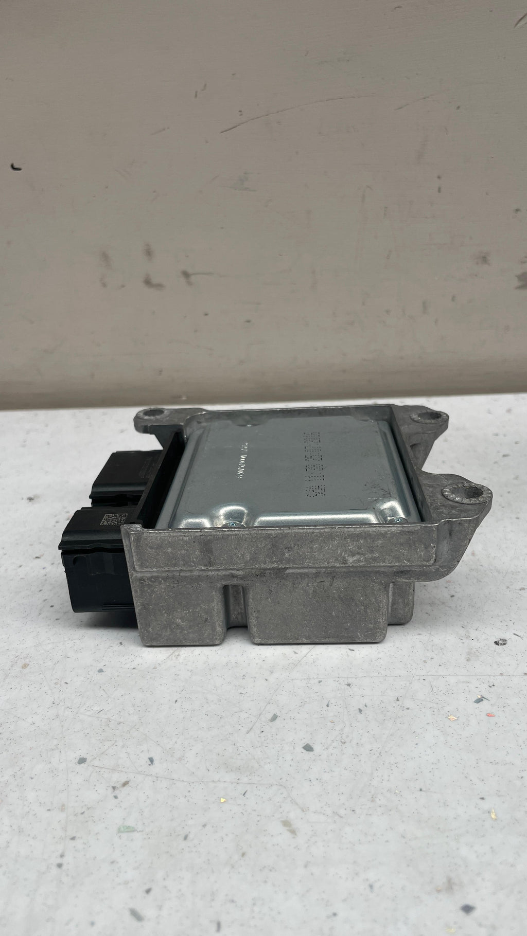GK62-14D374-AA LAND ROVER SRS CONTROL MODULE