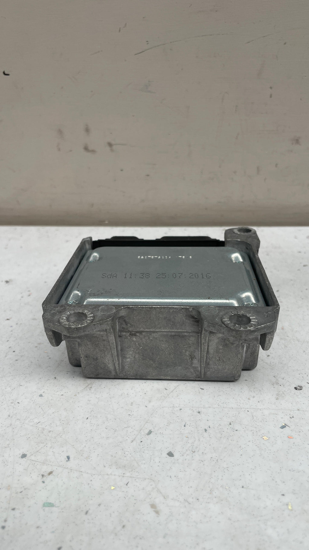 GK62-14D374-AA LAND ROVER SRS CONTROL MODULE